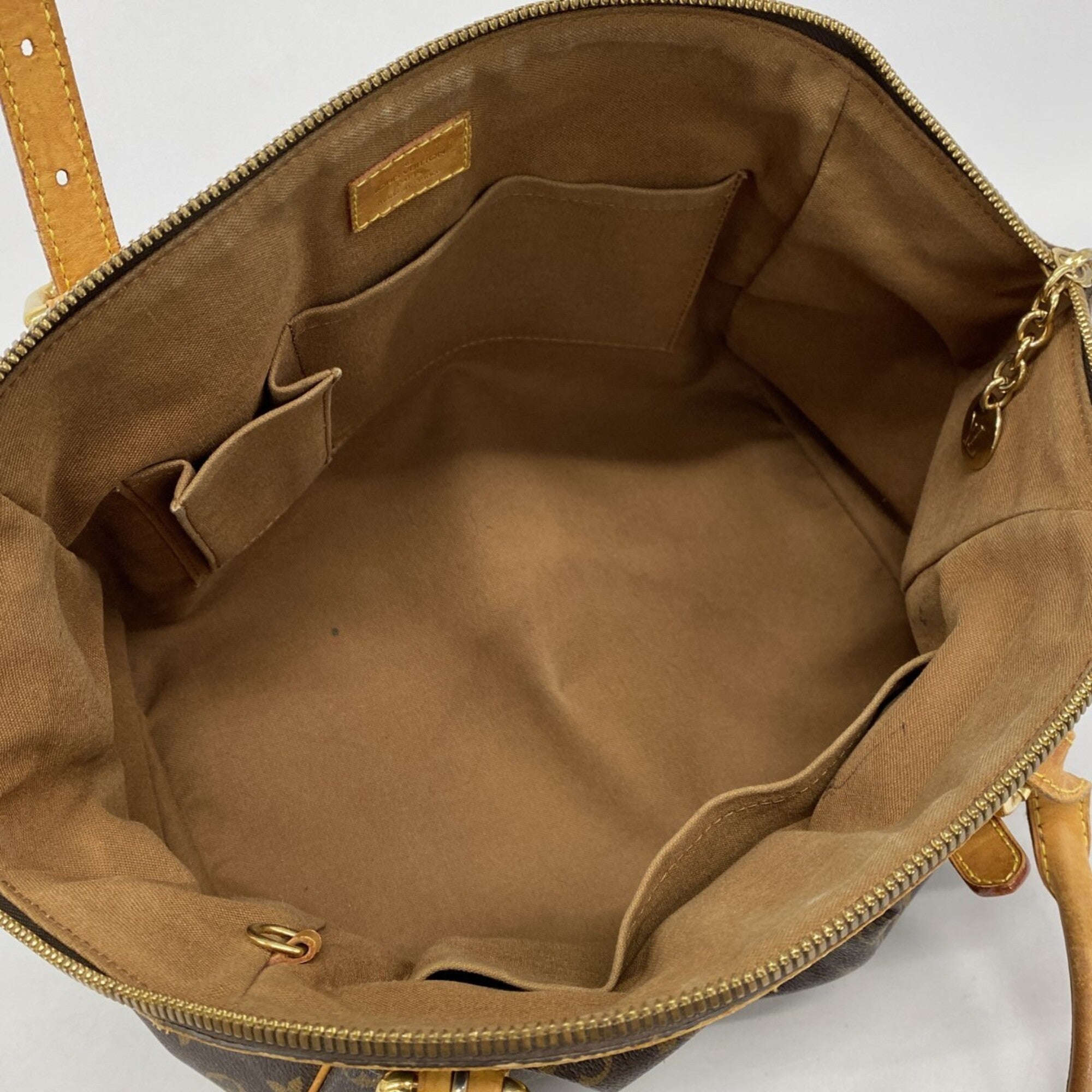 Louis Vuitton Brown Tote Bag (Pre-Owned)