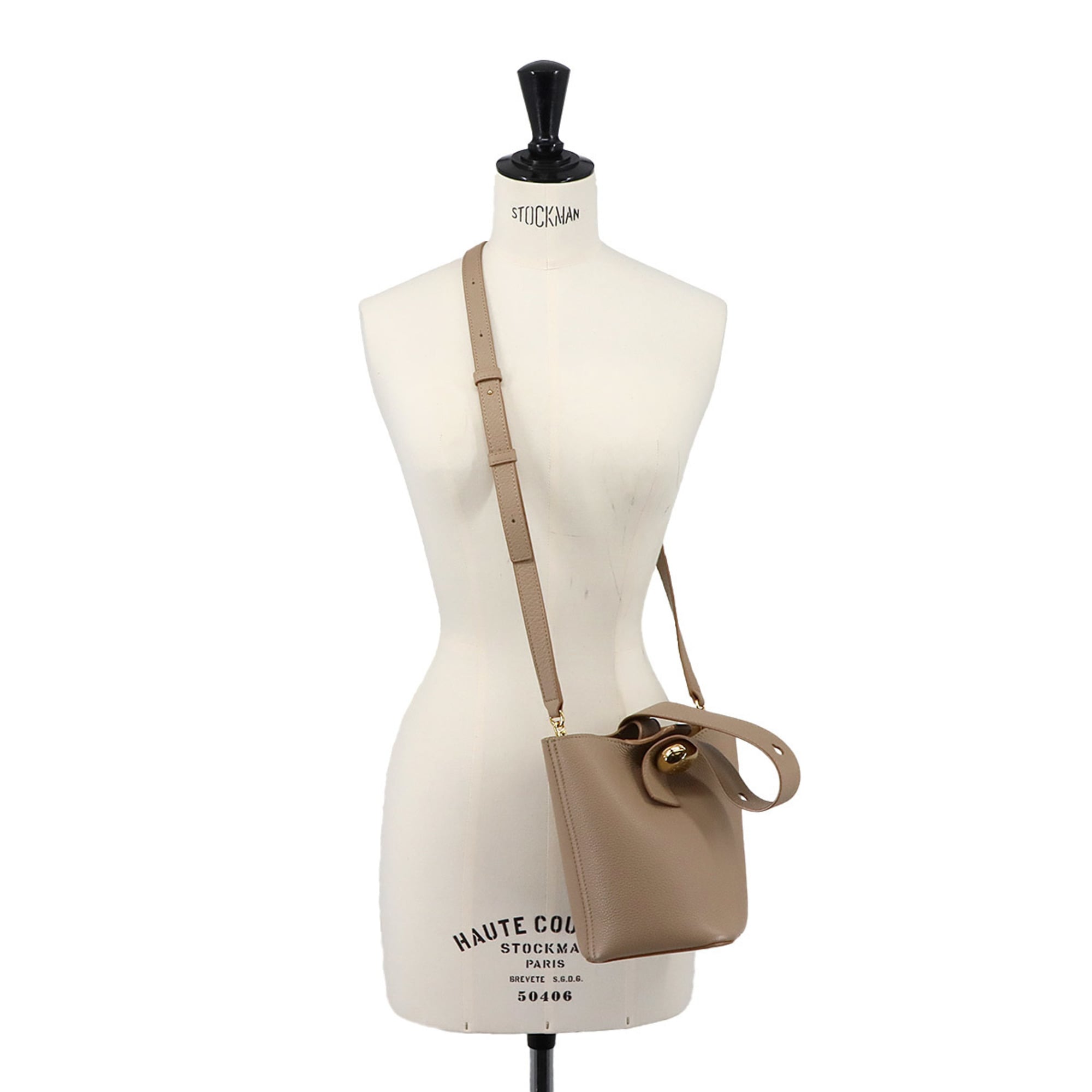 Loewe Sand Leather Handbag (Pre-Owned)