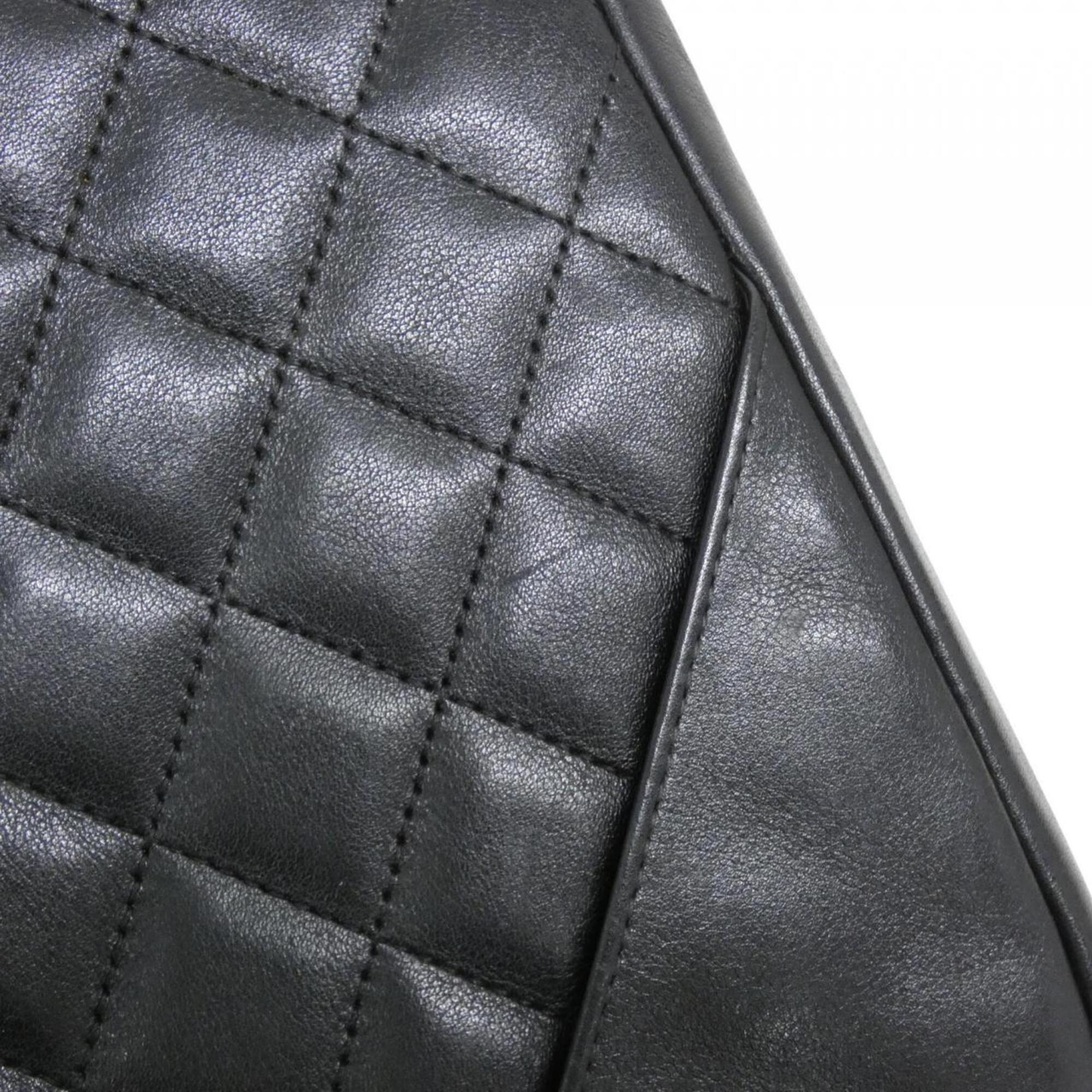 Chanel Black Leather Shoulder Bag (Pre-Owned)