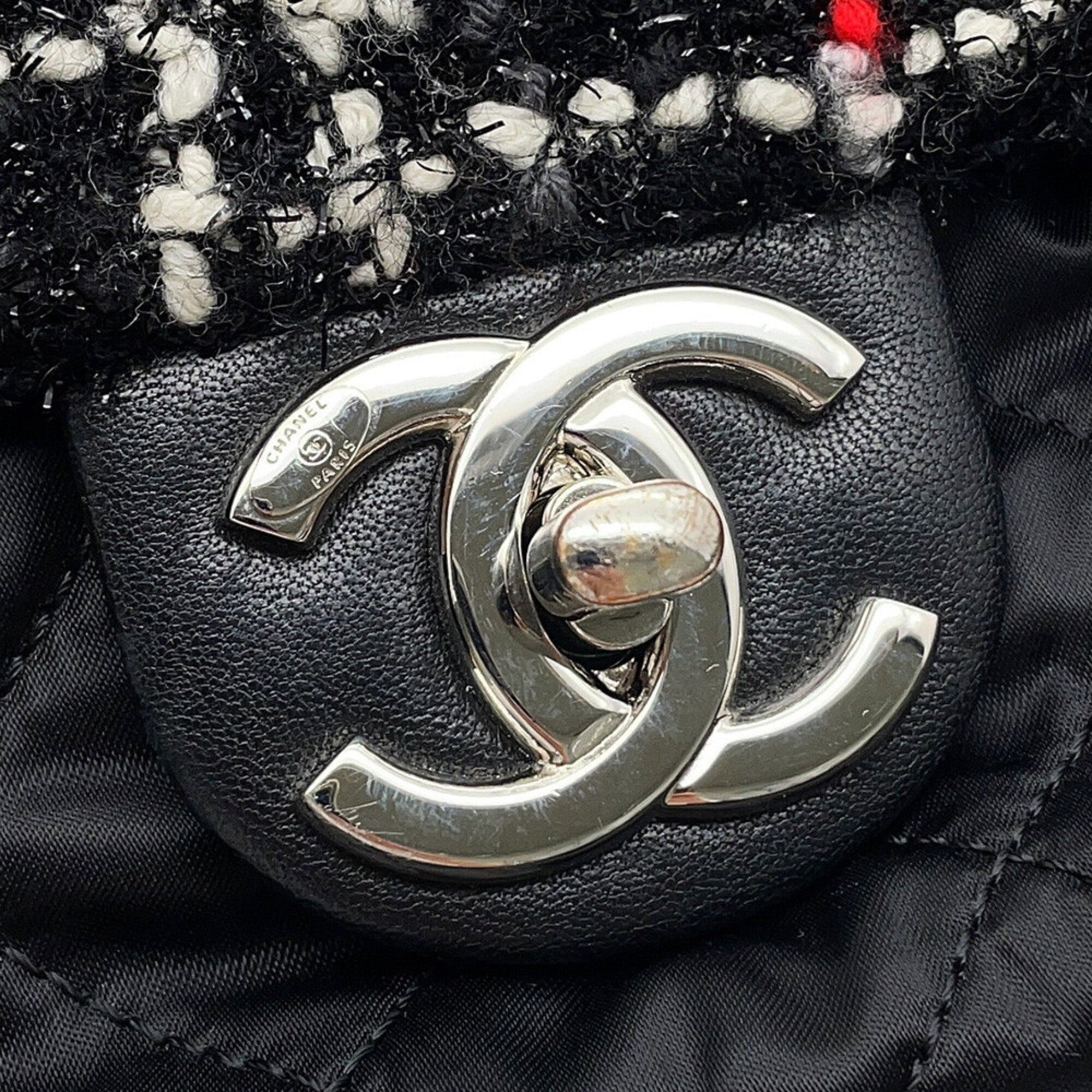 Chanel Black Red Color Tweed Nylon Shoulder Bag (Pre-Owned)
