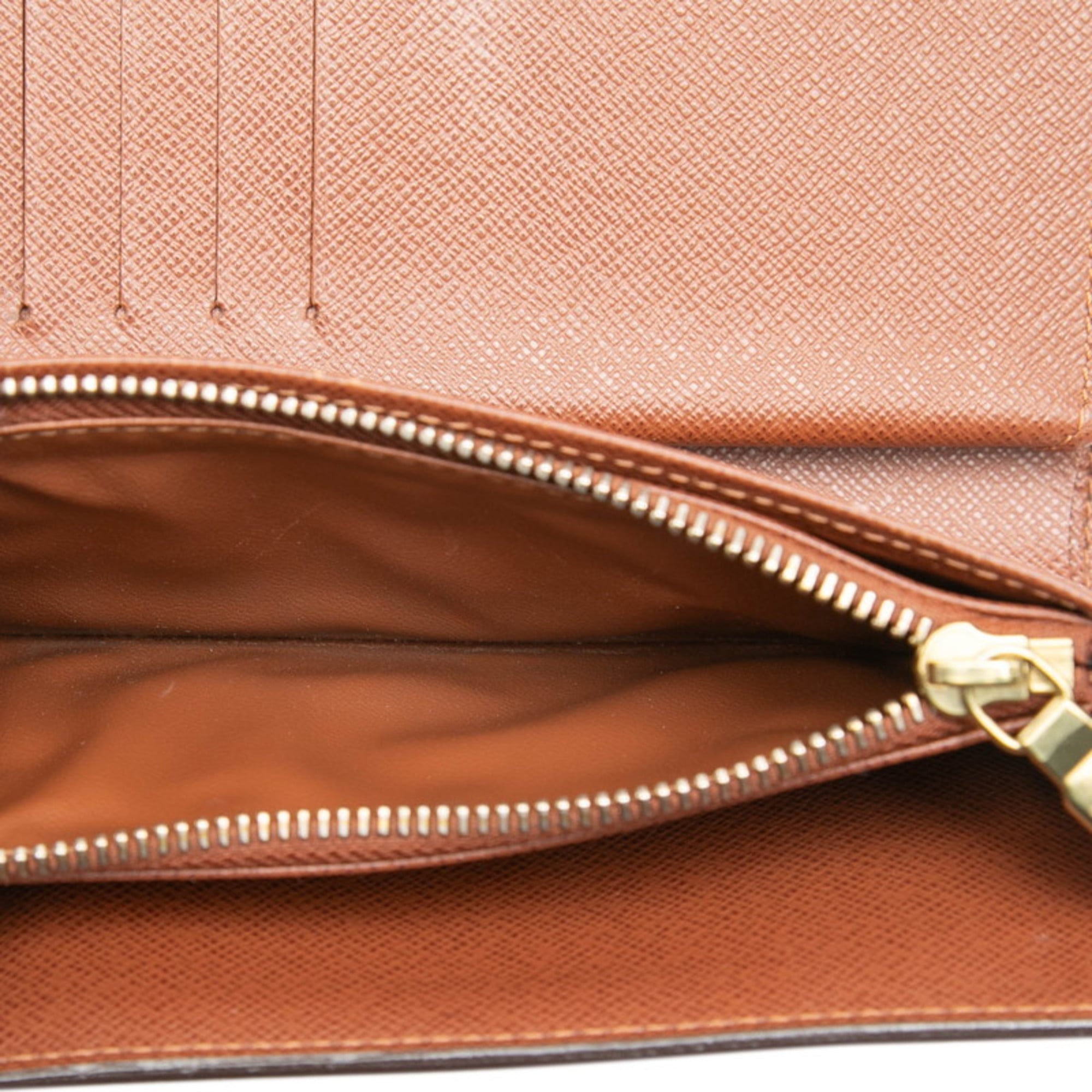 Louis Vuitton Brown Pvc Wallet (Bi-Fold) (Pre-Owned)