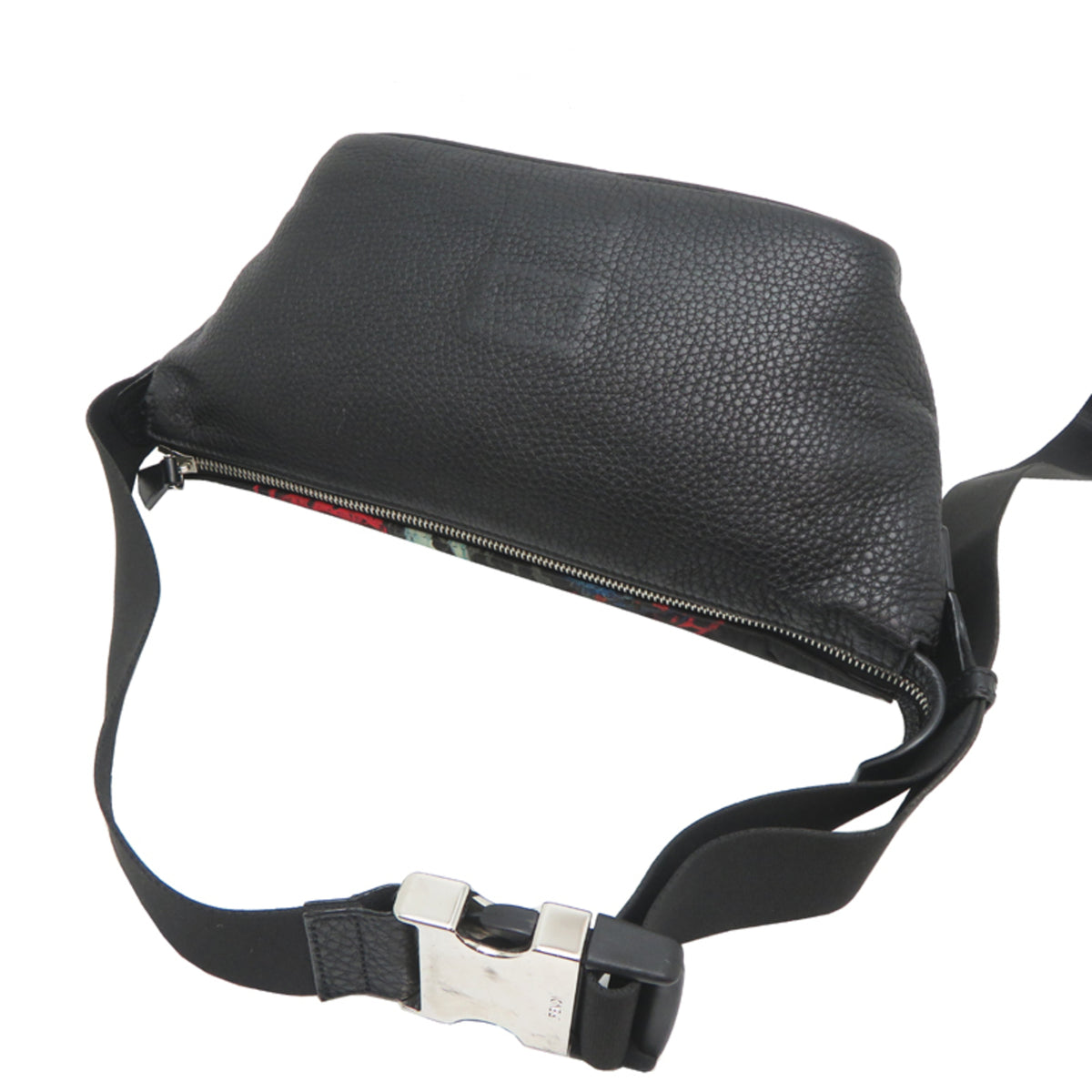 Fendi Black Leather Sling Bag (Pre-Owned)