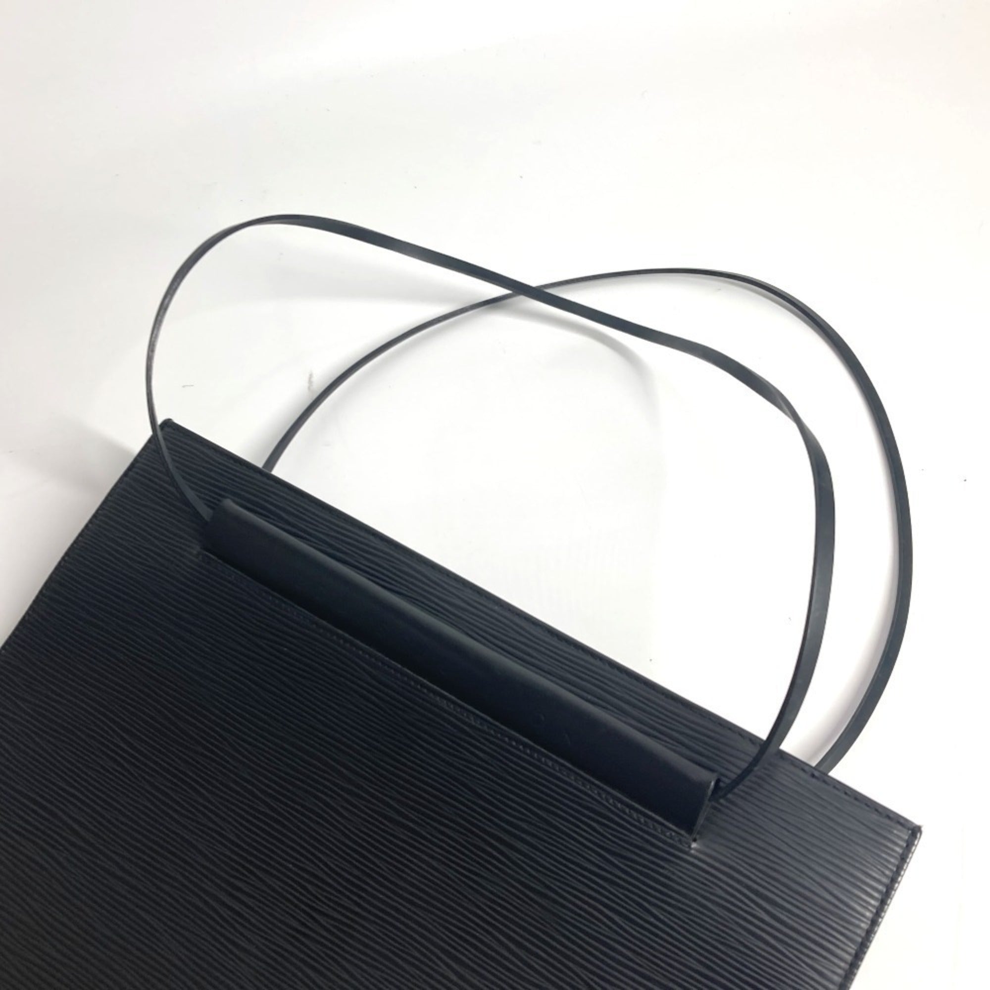 Louis Vuitton Epi Black Noir Epi Leather Shoulder Bag Tote Bag (Pre-Owned)