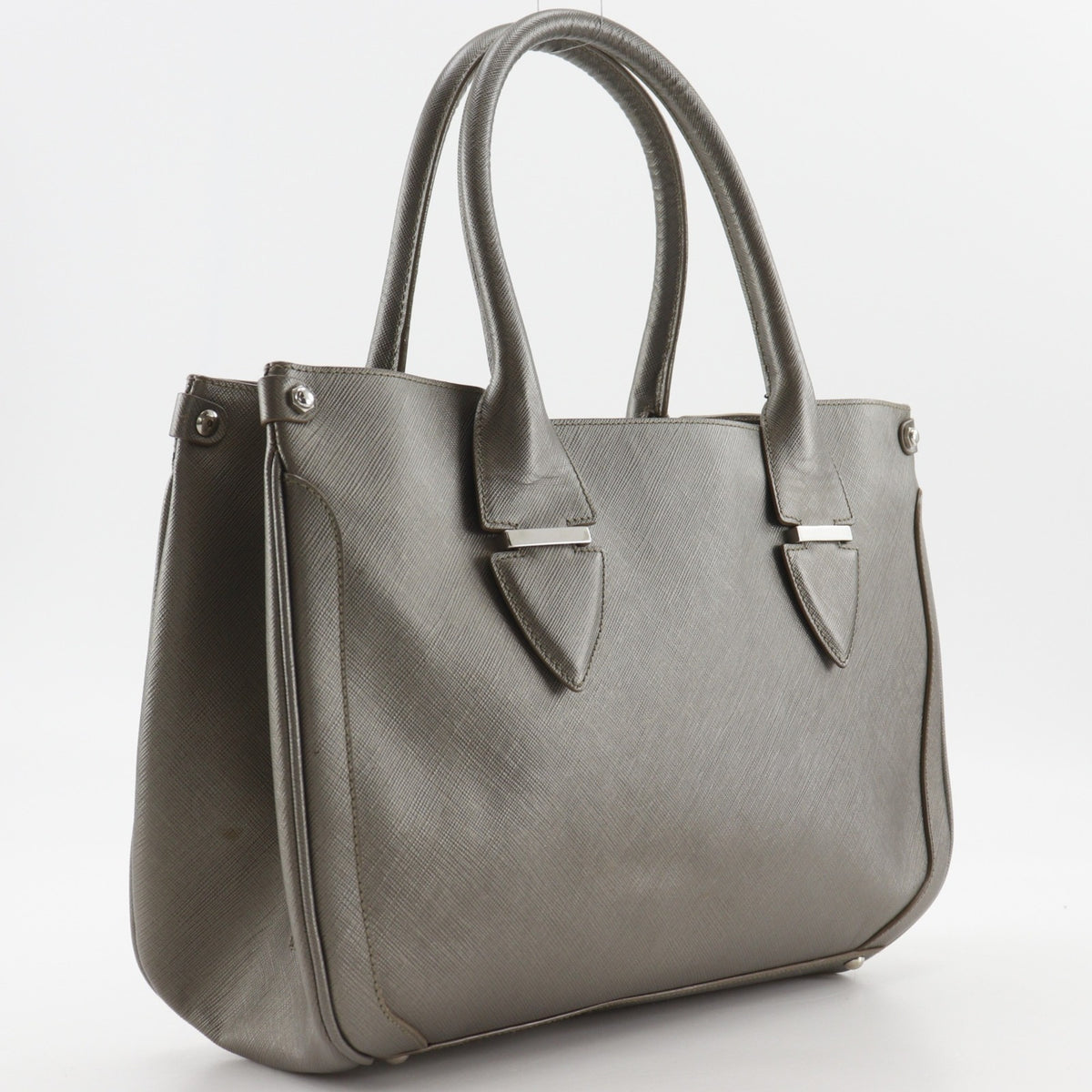 Salvatore Ferragamo Gray Leather Tote Bag (Pre-Owned)