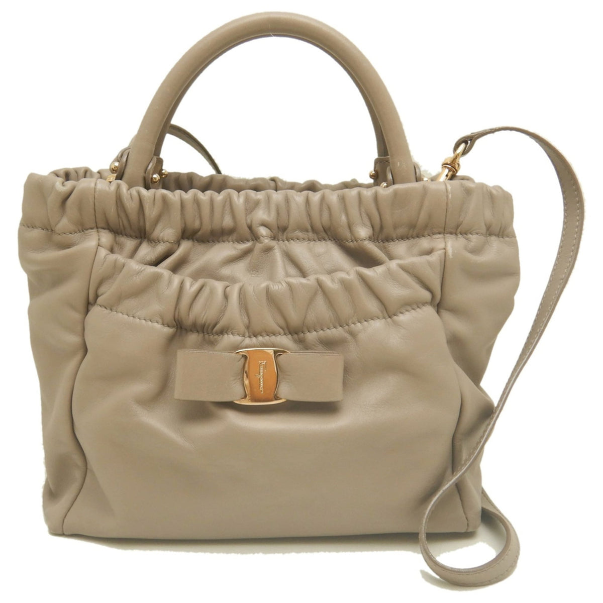 Salvatore Ferragamo Vara Light Beige Leather Handbag (Pre-Owned)