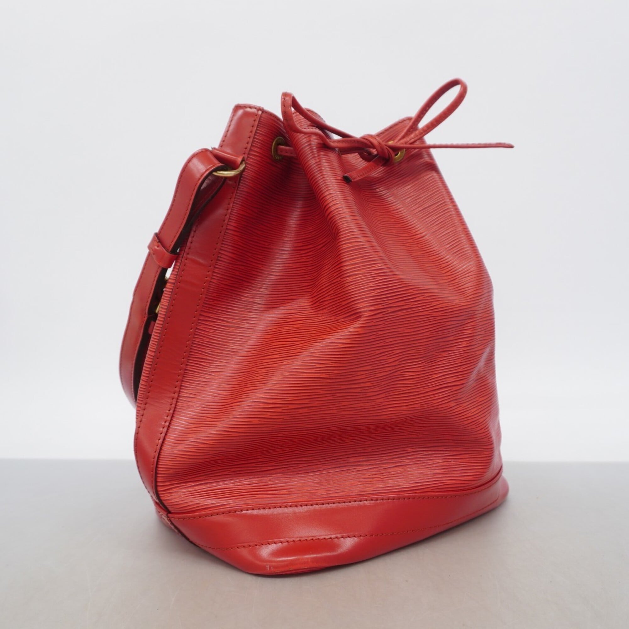Louis Vuitton Castilian Red Shoulder Bag (Pre-Owned)