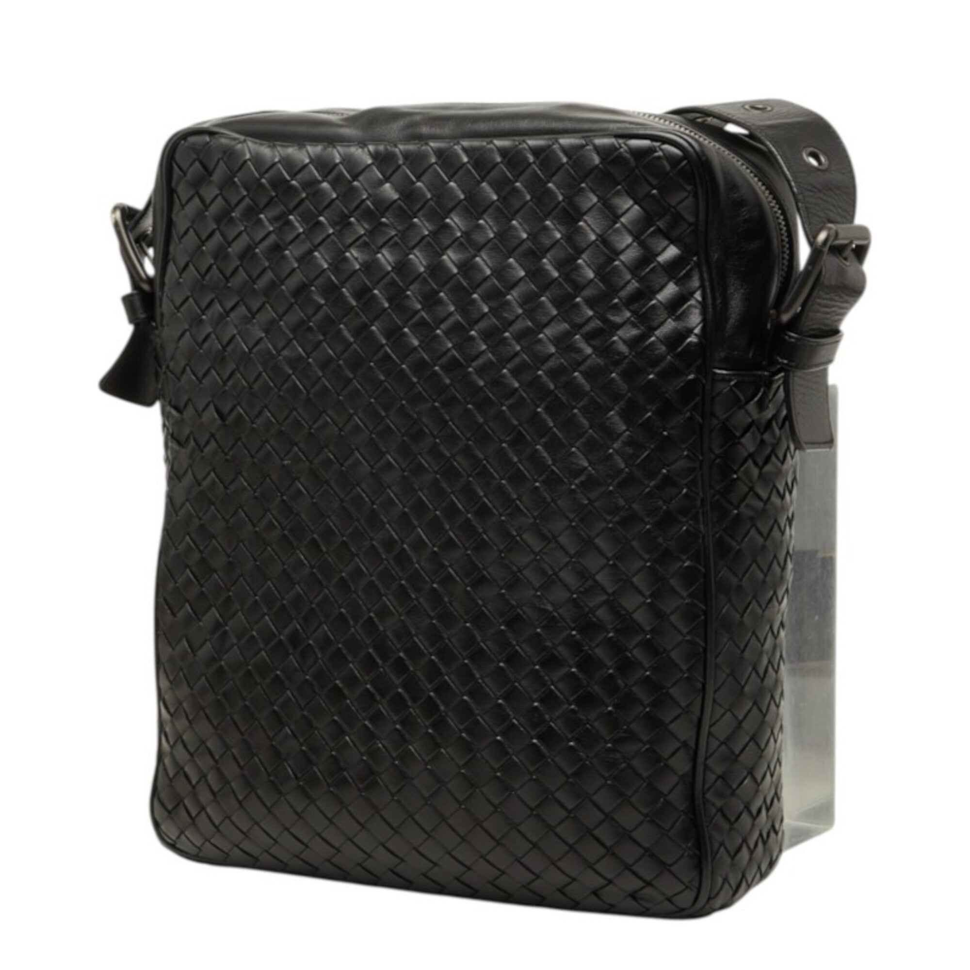 Bottega Veneta Black Leather Shoulder Bag (Pre-Owned)