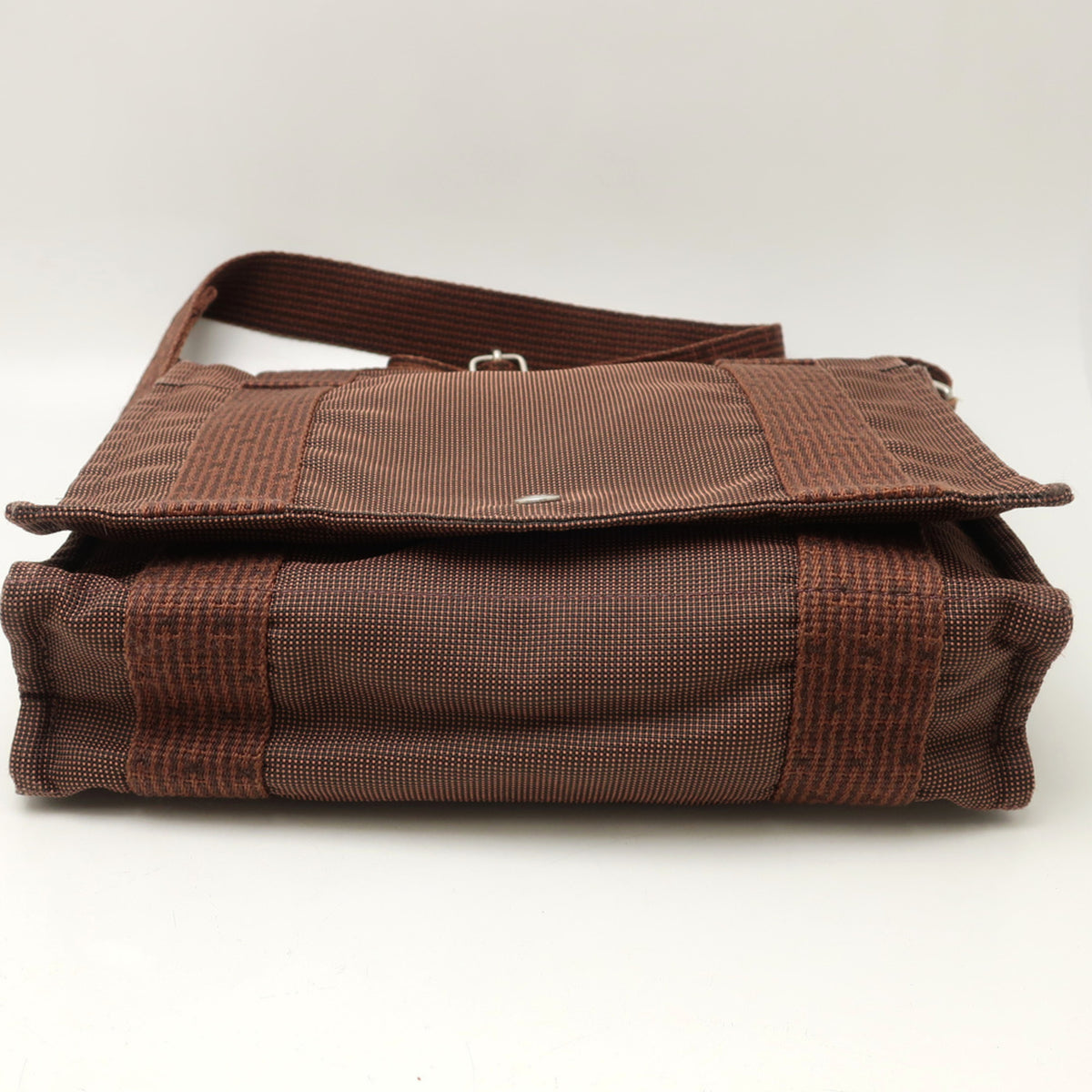 Hermes Her Line Brown Nylon Canvas Shoulder Bag (Pre-Owned)