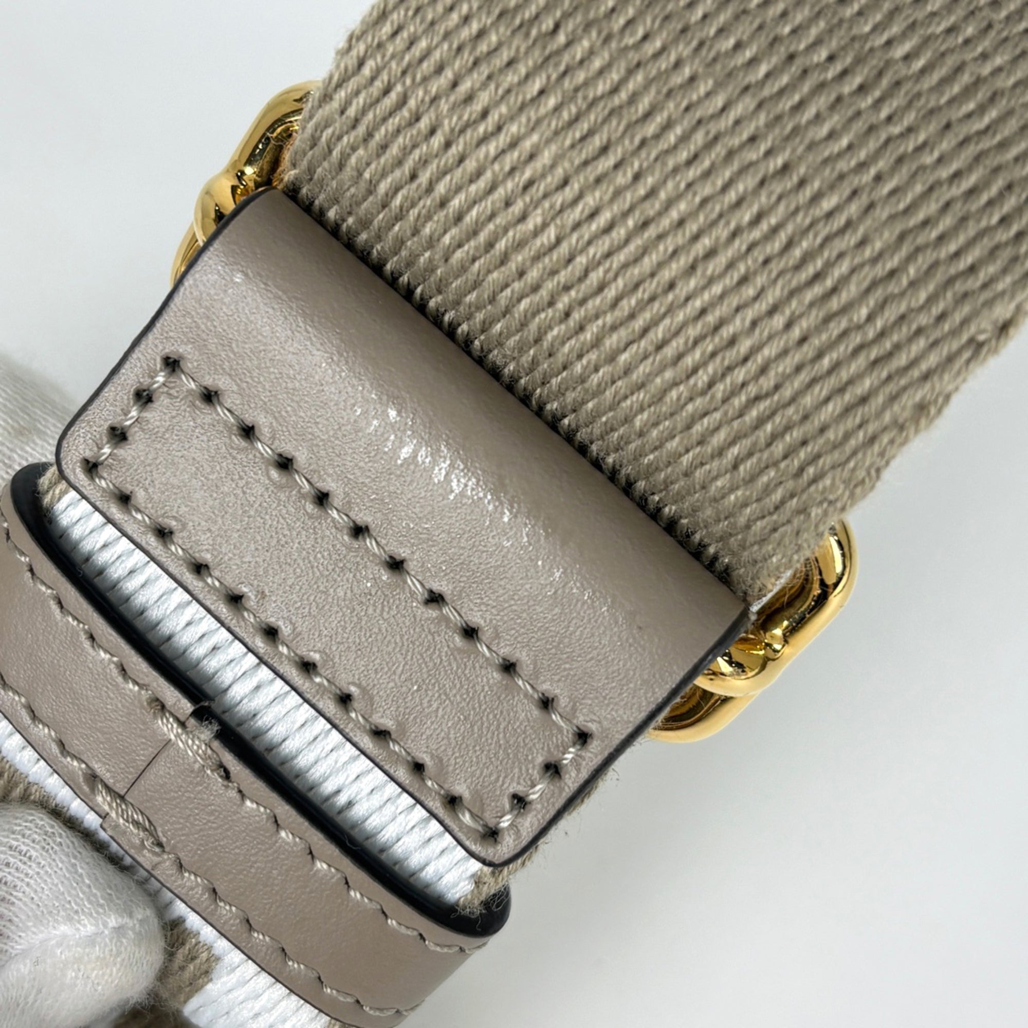 Fendi Beige Leather Canvas (Pre-Owned)