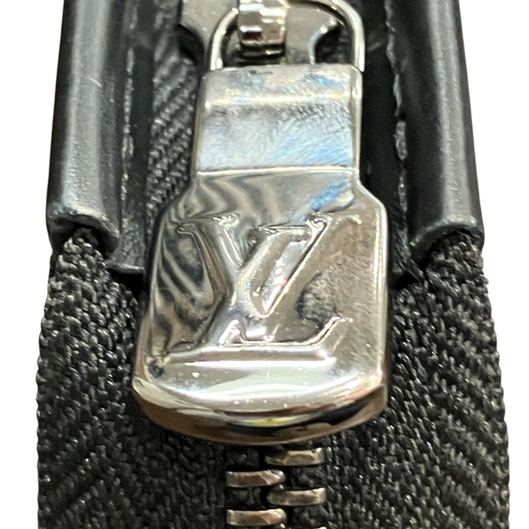 Louis Vuitton Black Monogram Eclipse Monogram Eclipse Clutch Bag Pouch (Pre-Owned)