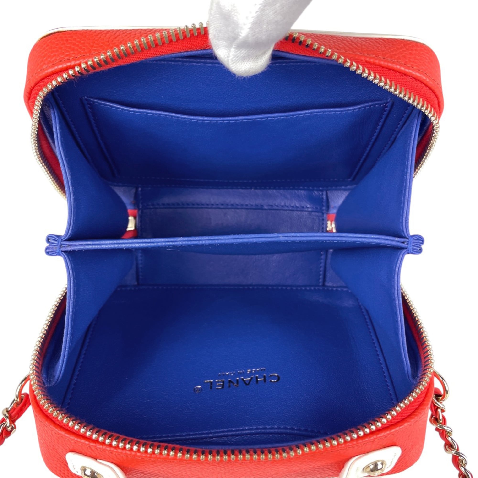 Chanel Matelasse Blue Red Color White Grained Calfskin Shoulder Bag Vanity Bag (Pre-Owned)