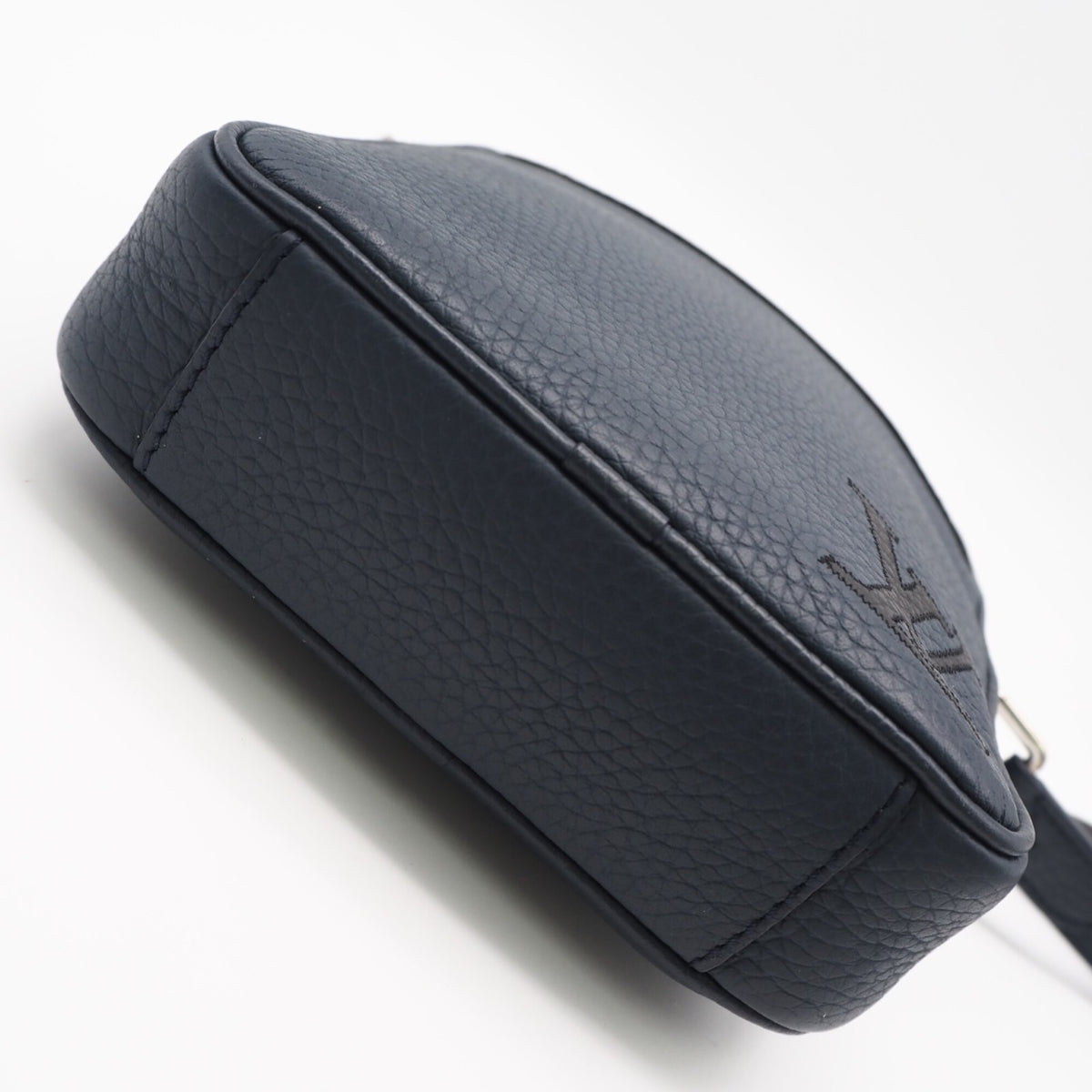 Louis Vuitton Navy Leather Shoulder Bag (Pre-Owned)