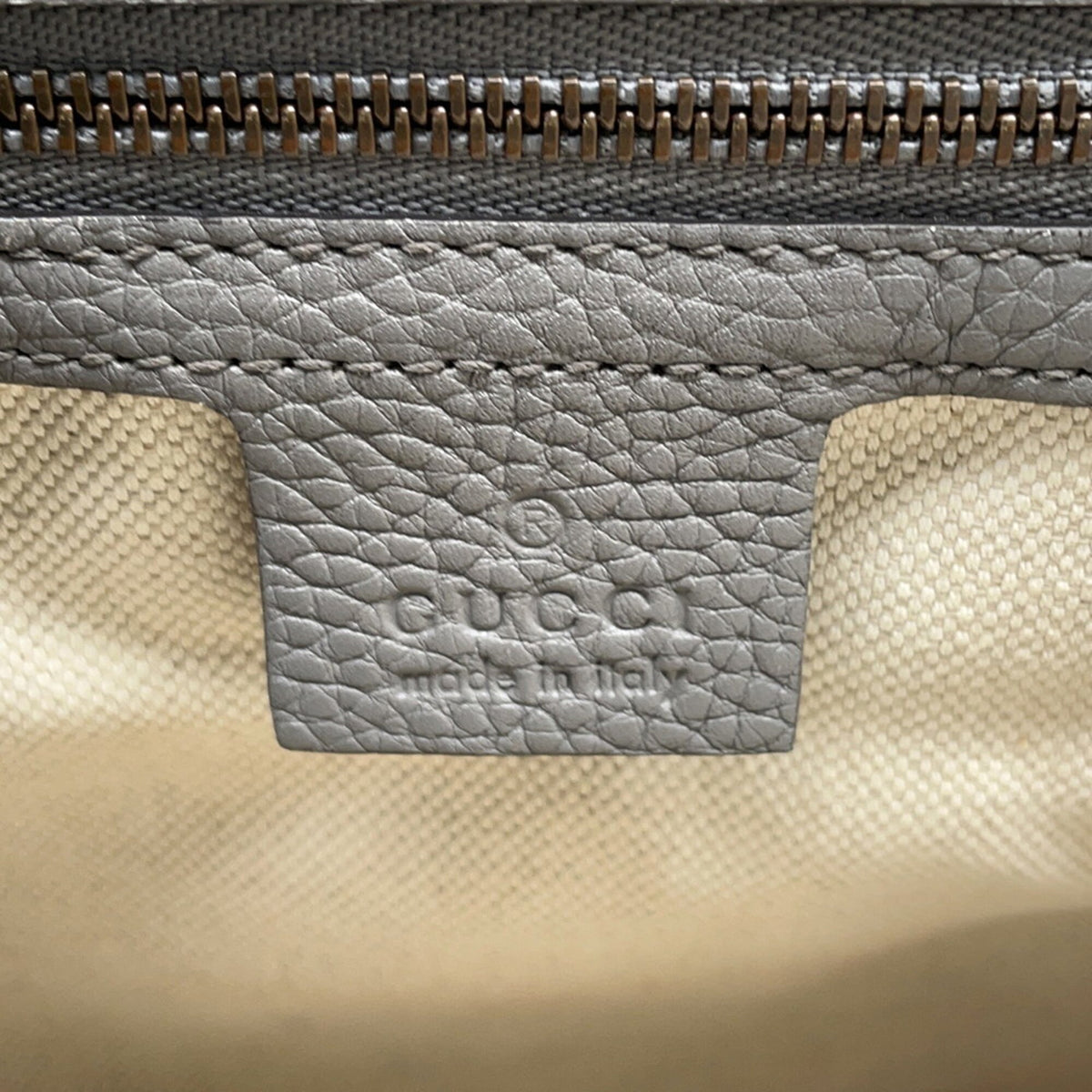 Gucci Gray Leather Handbag (Pre-Owned)