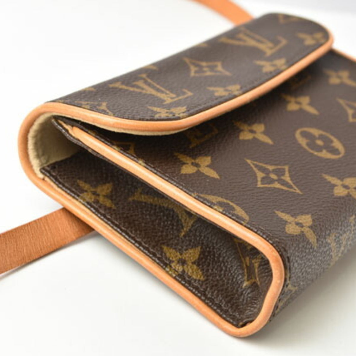 Louis Vuitton Monogram Shoulder Bag (Pre-Owned)