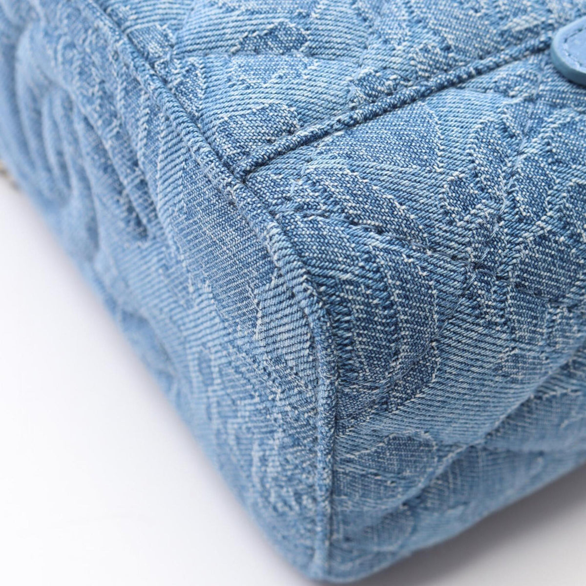 Chanel Blue Denim Handbag Shoulder Bag (Pre-Owned)