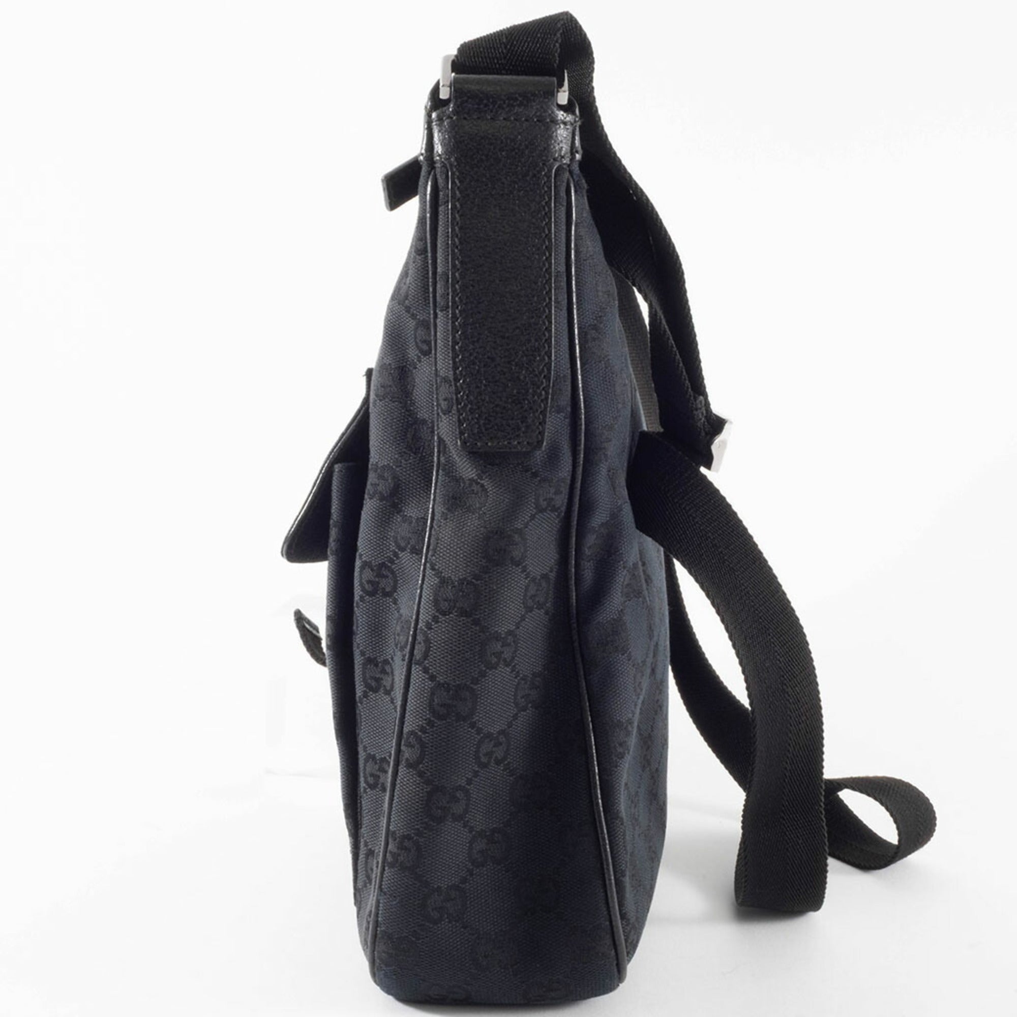 Gucci Black Gg Canvas Leather Shoulder Bag (Pre-Owned)