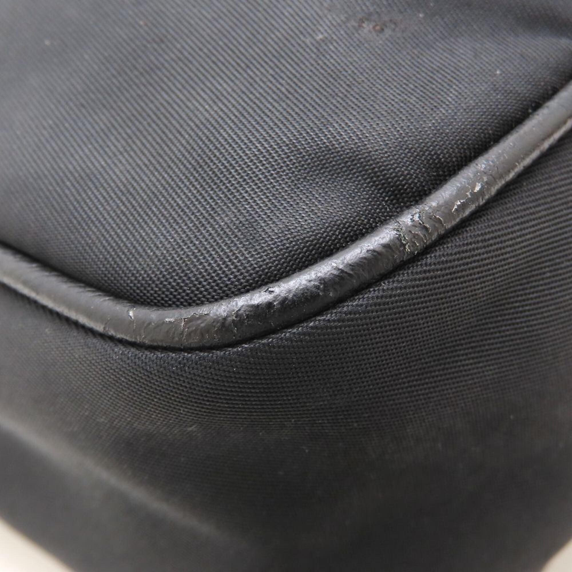 Prada Black Nero Nylon Shoulder Bag (Pre-Owned)