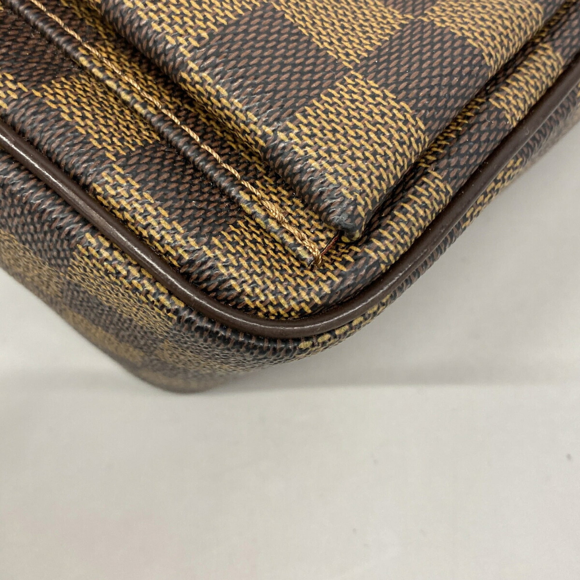 Louis Vuitton Ebene Shoulder Bag (Pre-Owned)
