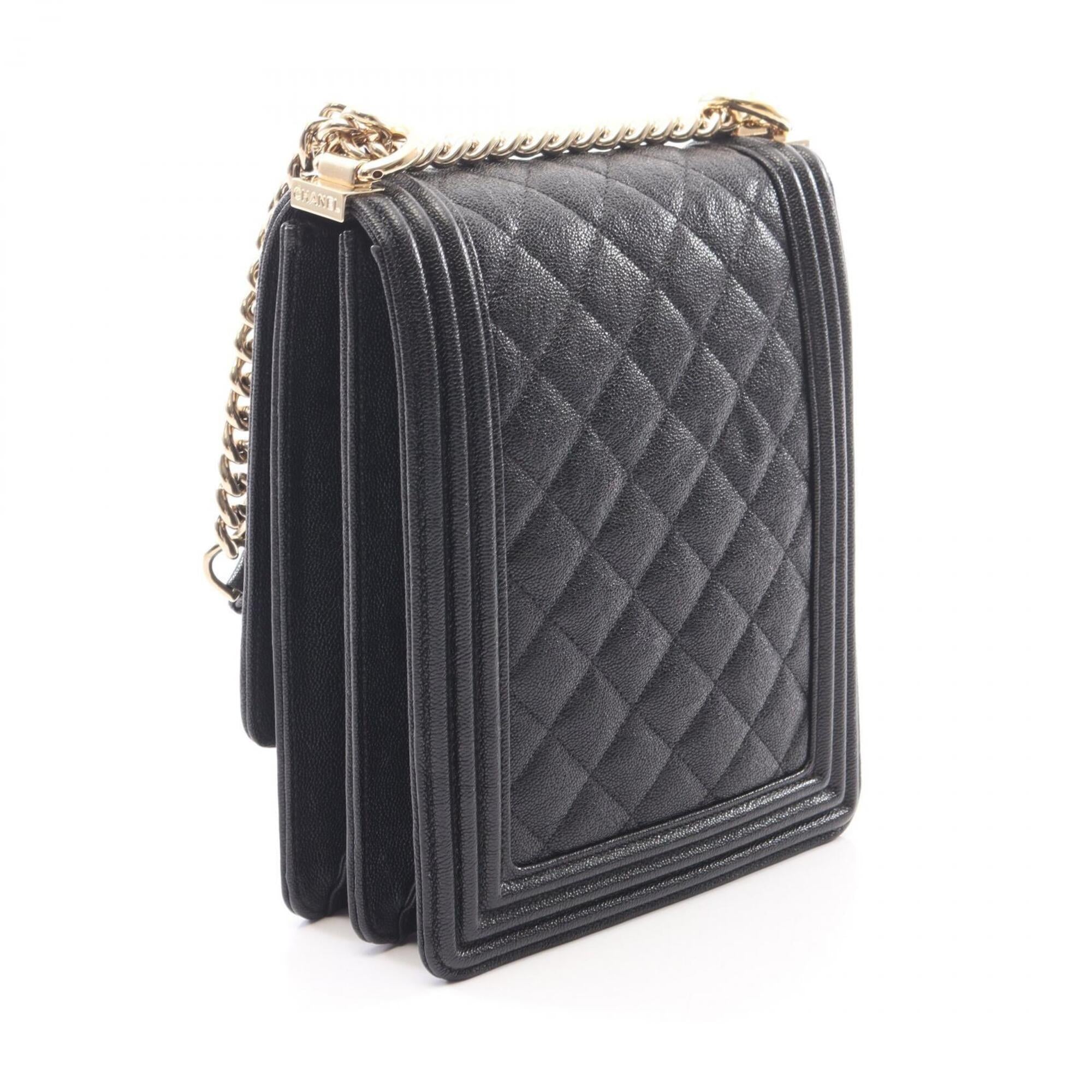 Chanel Black Leather Handbag Shoulder Bag (Pre-Owned)