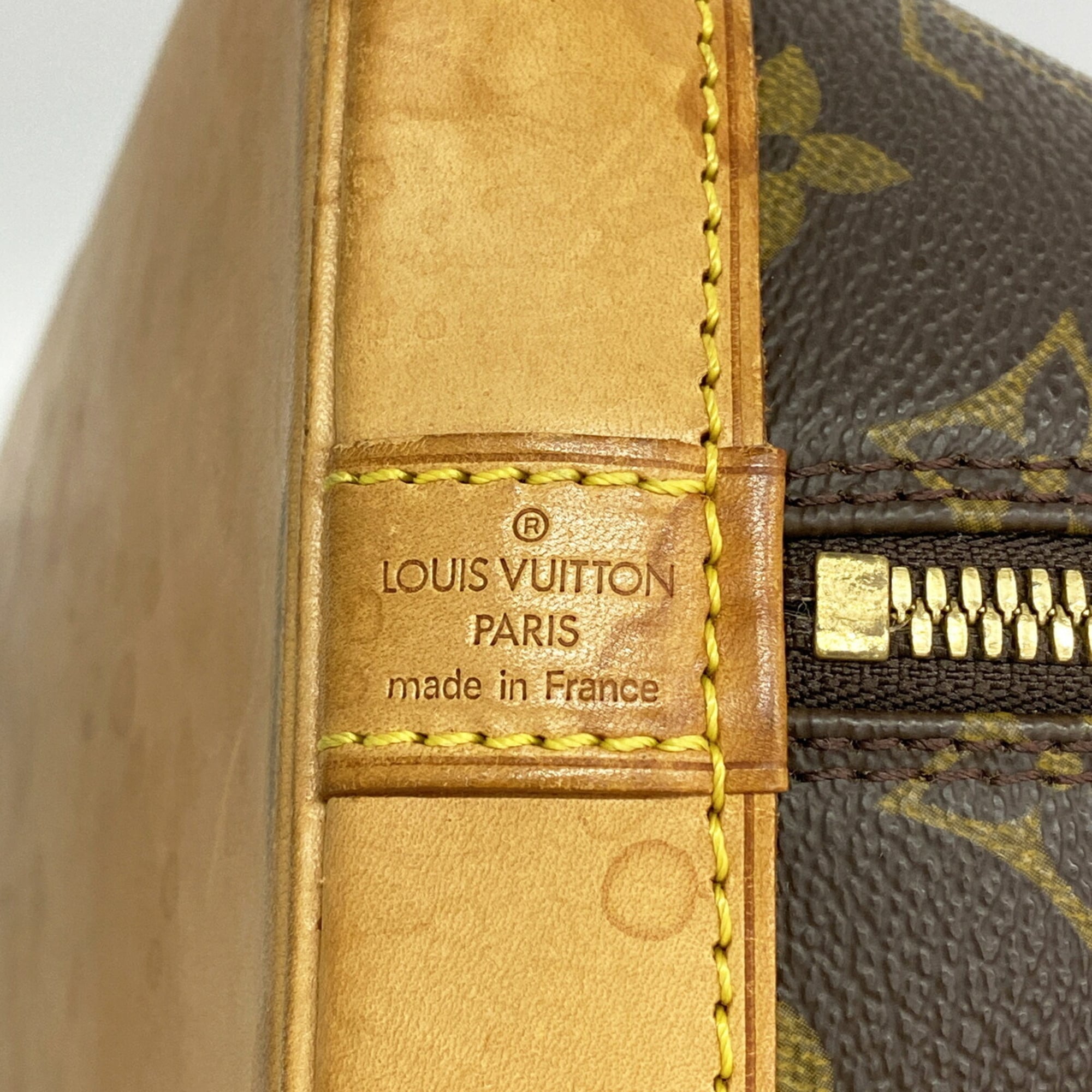 Louis Vuitton Brown Handbag (Pre-Owned)