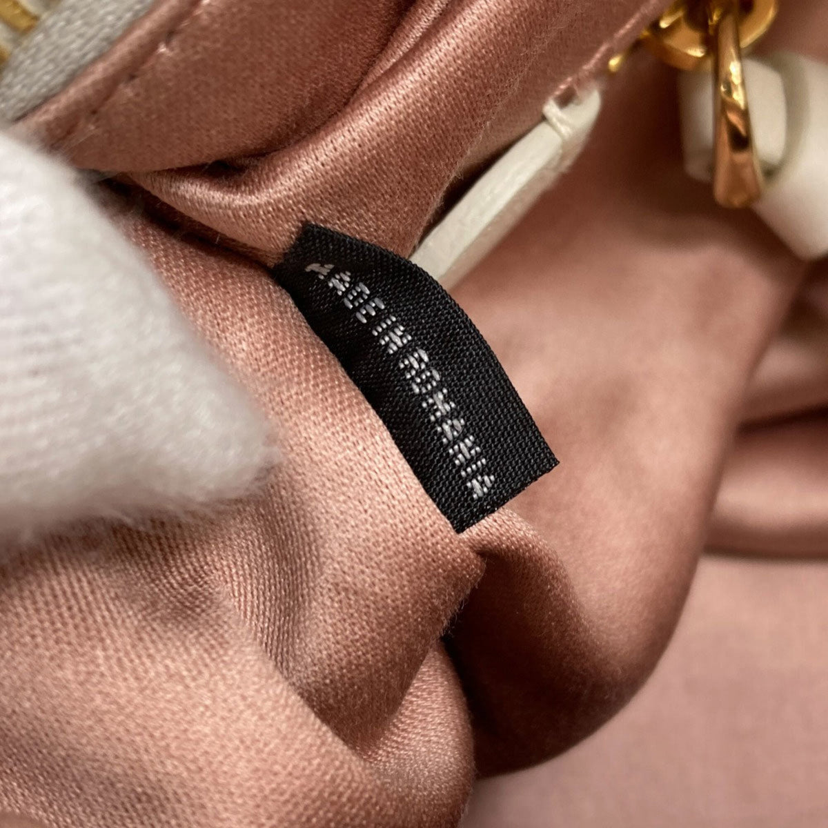 Miu Miu Leather Handbag (Pre-Owned)