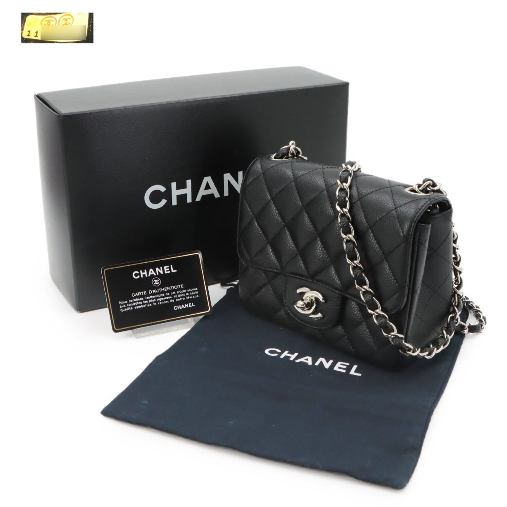 Chanel Black Grained Calfskin Handbag Shoulder Bag (Pre-Owned)