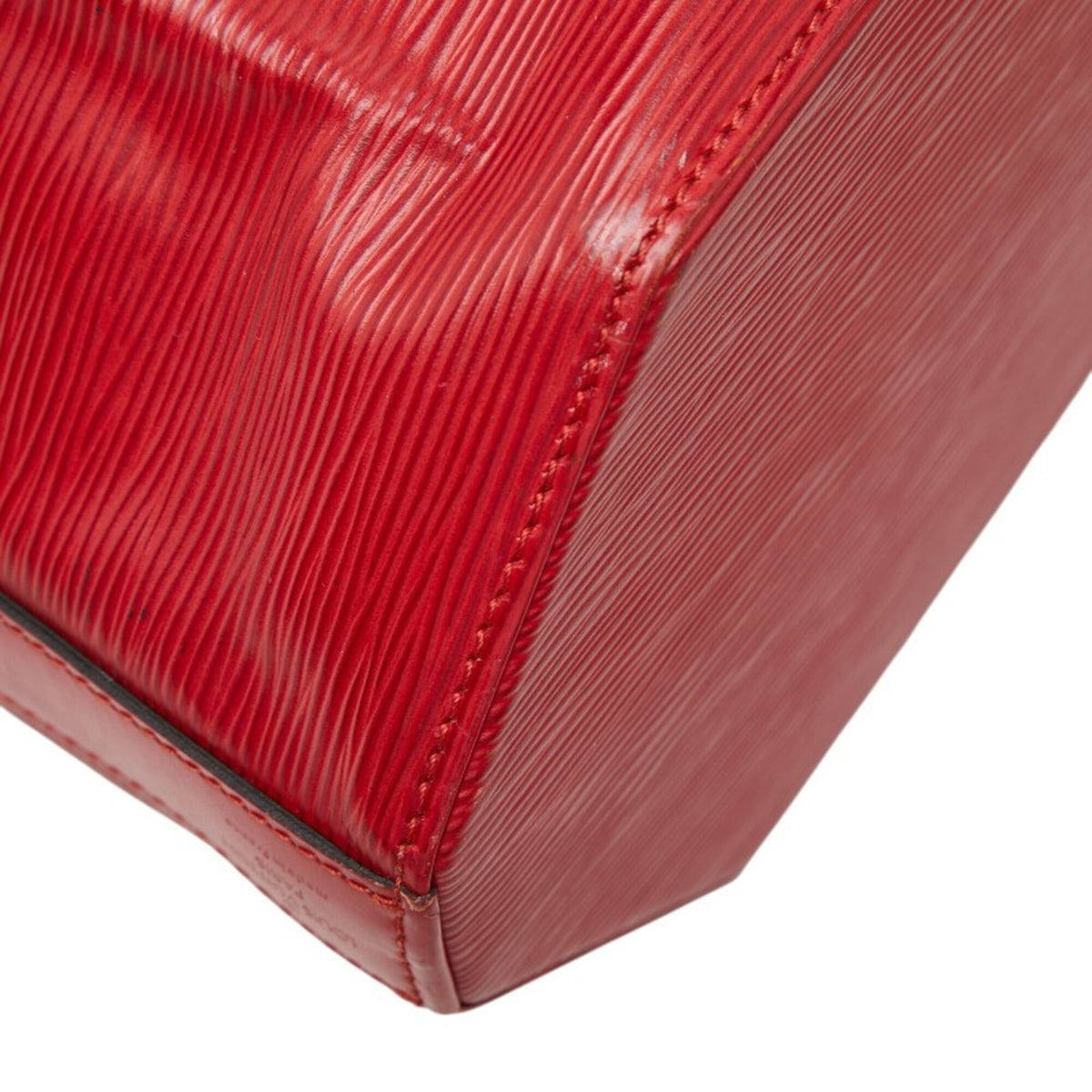 Louis Vuitton Castilian Red Leather Pouch Shoulder Bag (Pre-Owned)