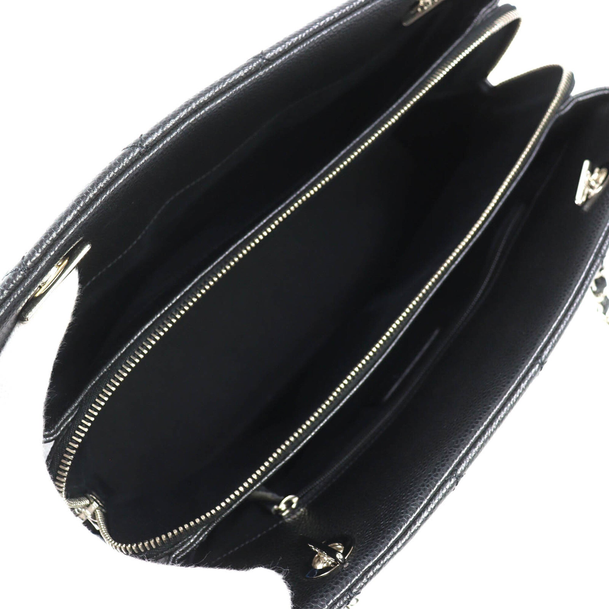 Chanel Matelasse Black Grained Calfskin Tote Bag (Pre-Owned)