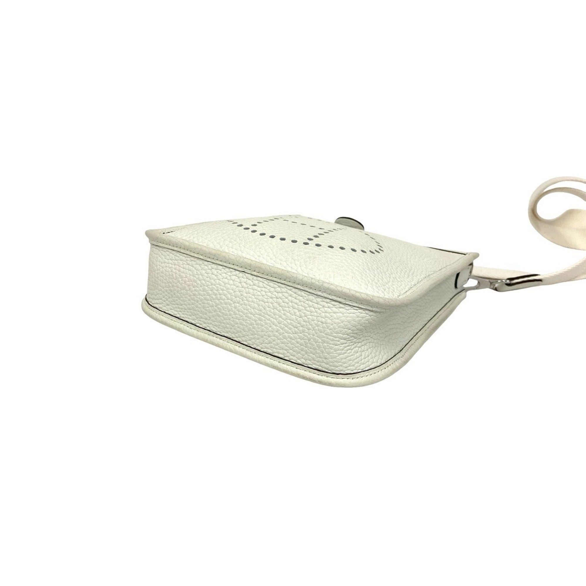 Hermes White Taurillon Clemence Leather Pochette Shoulder Bag (Pre-Owned)