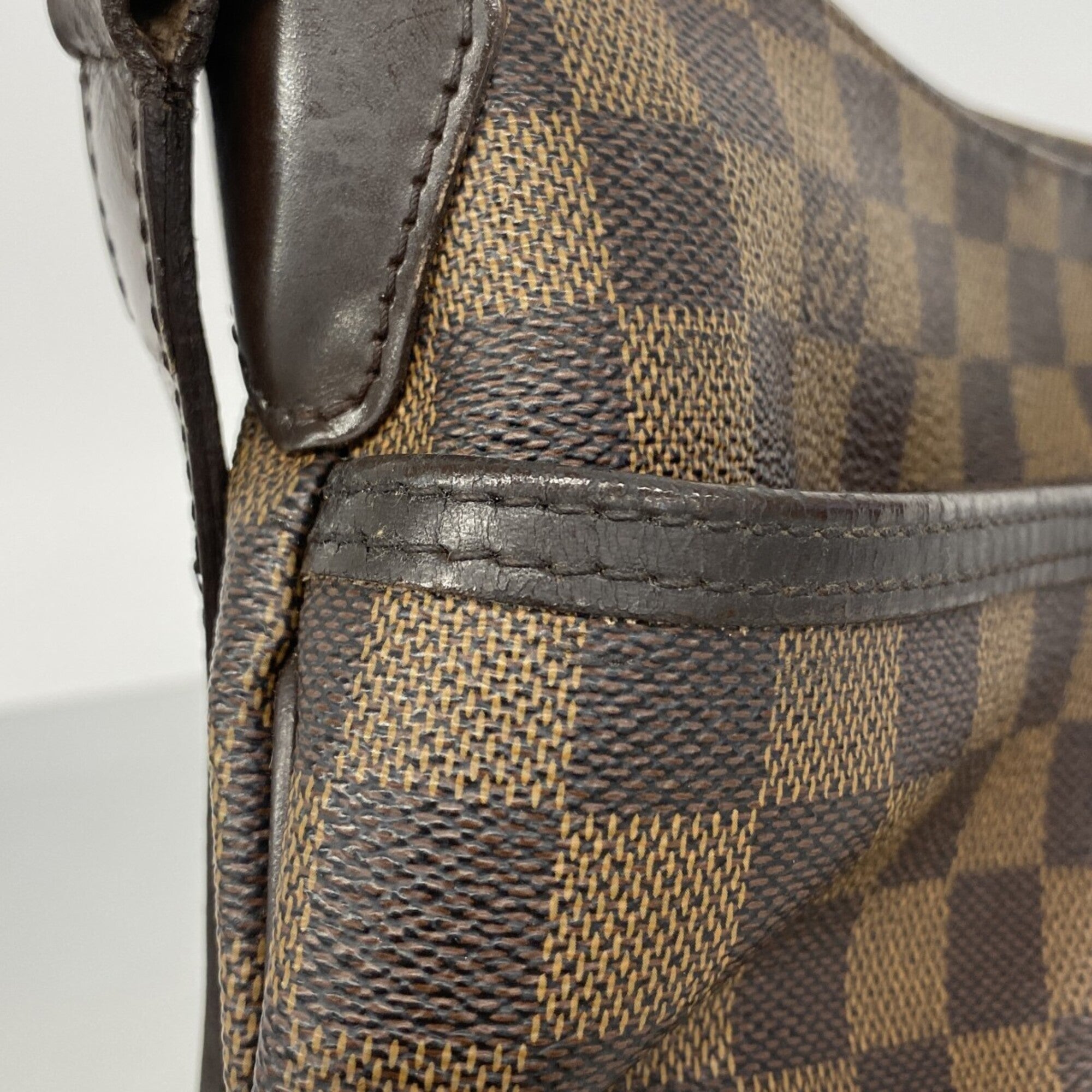 Louis Vuitton Ebene Shoulder Bag (Pre-Owned)