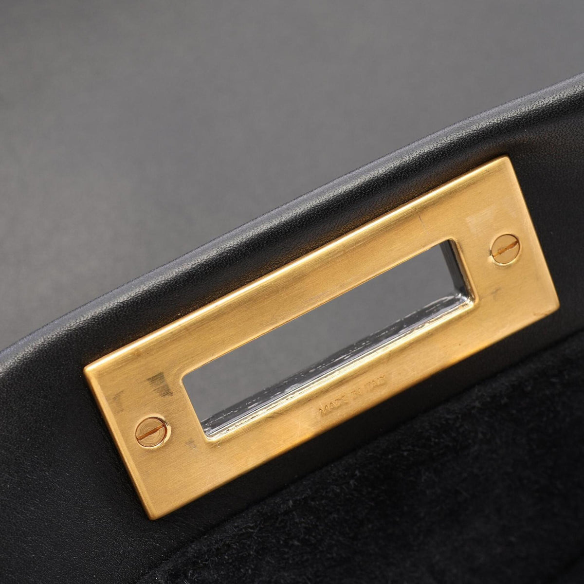 Fendi Black Leather Handbag (Pre-Owned)