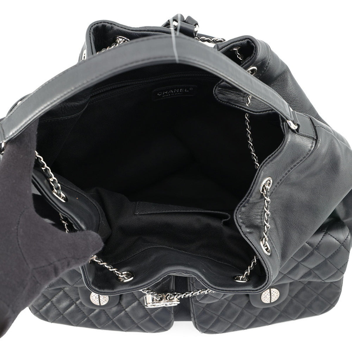 Chanel Matelasse Black Leather Backpack (Pre-Owned)