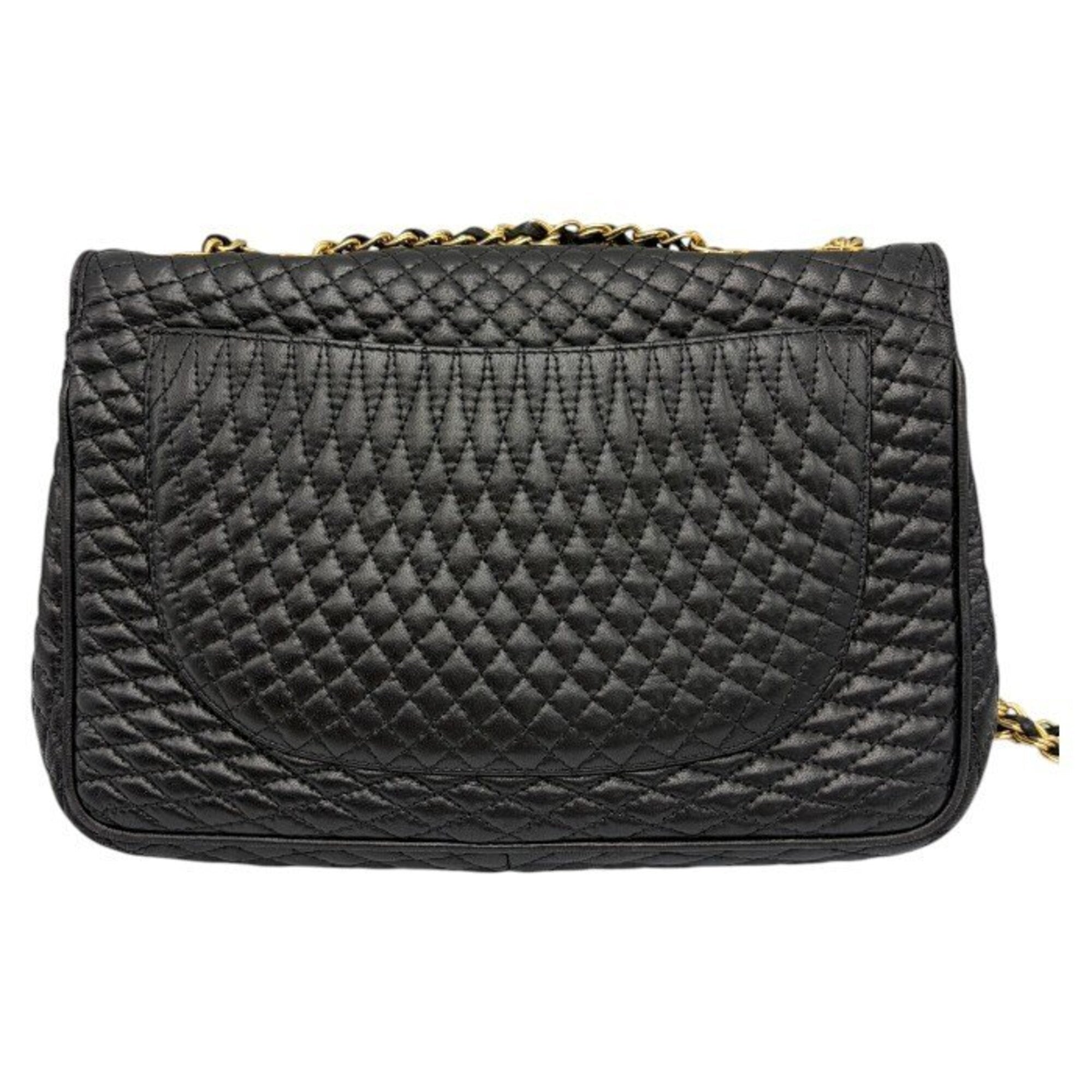 Bally Black Leather Shoulder Bag (Pre-Owned)