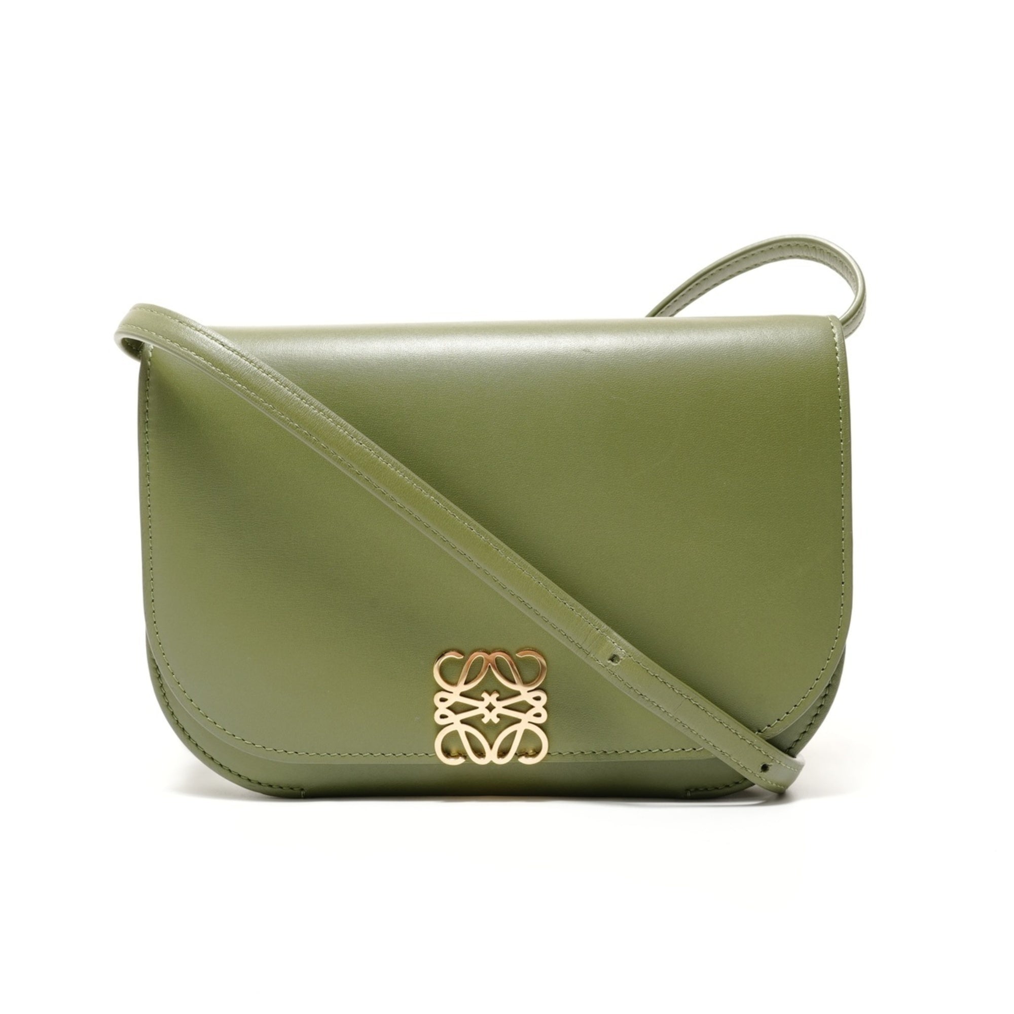 Loewe Green Shoulder Bag (Pre-Owned)