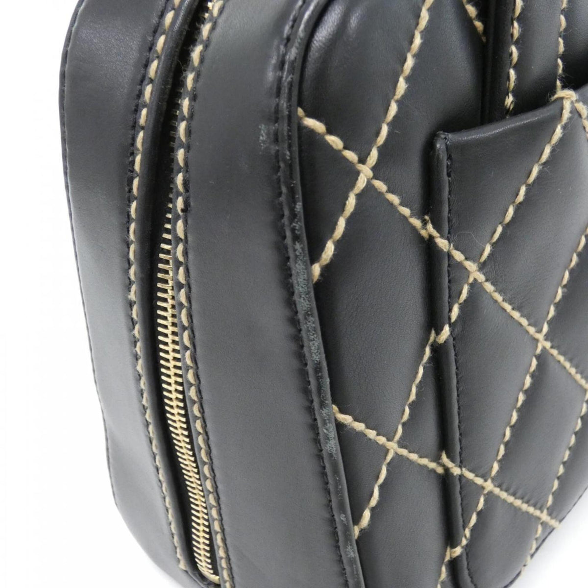 Chanel Beige Black Leather Handbag Pouch (Pre-Owned)