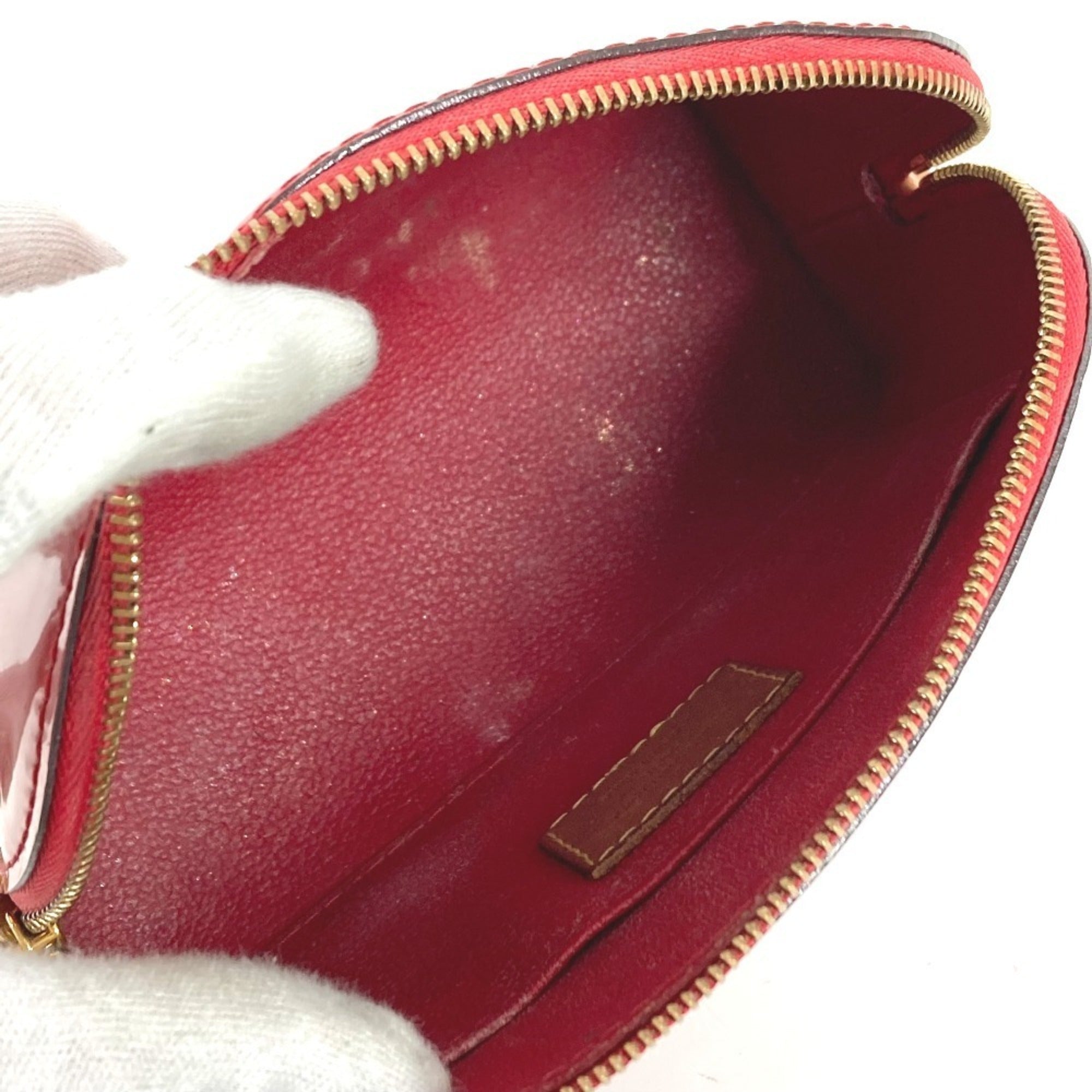 Louis Vuitton Monogram Vernis Cerise Red Color Monogram Vernis Pouch (Pre-Owned)