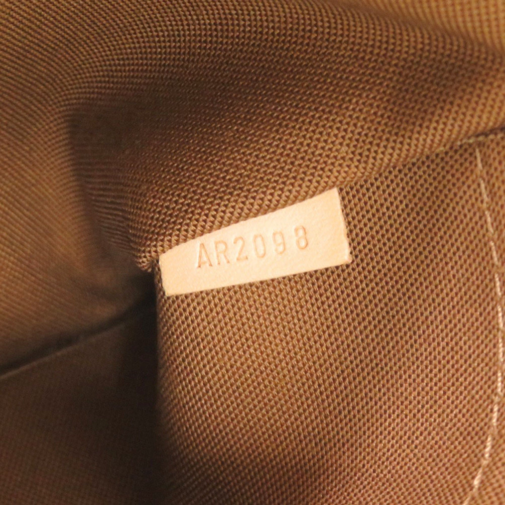 Louis Vuitton Brown Monogram Monogram Handbag (Pre-Owned)