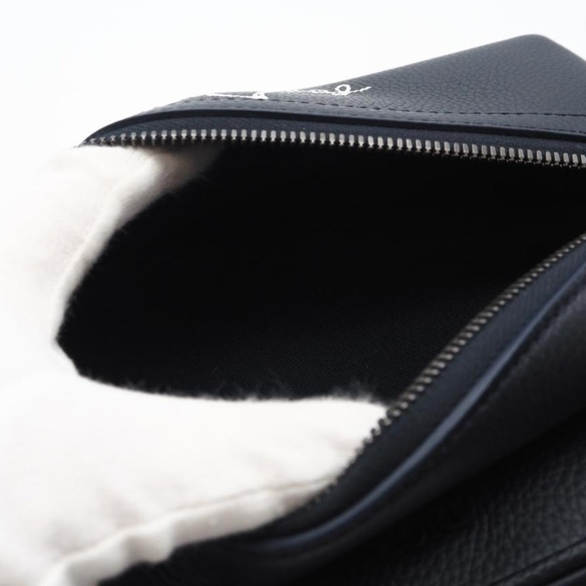 Christian Dior Navy Leather Messenger Bag Shoulder Bag (Pre-Owned)