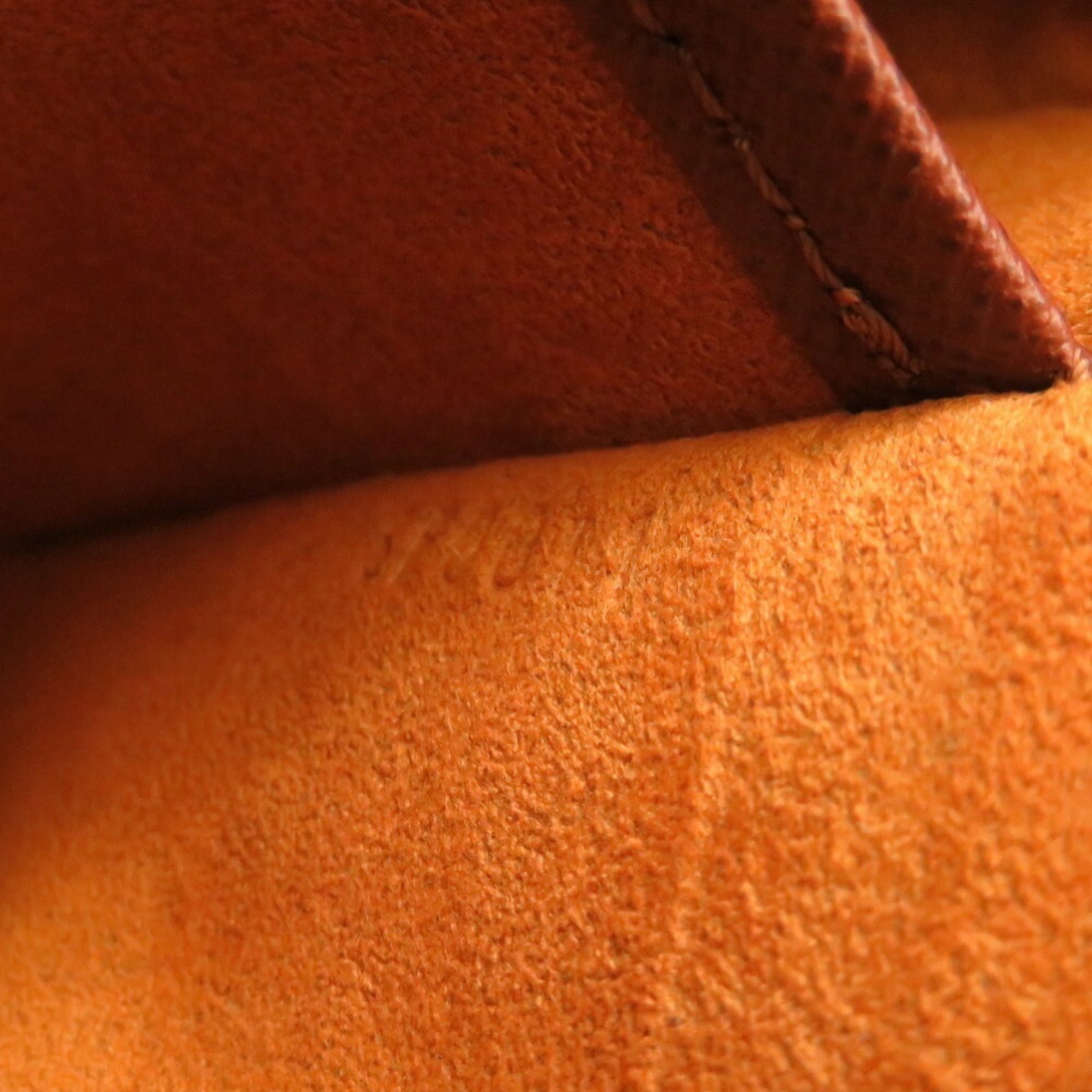 Louis Vuitton Brown Monogram Shoulder Bag (Pre-Owned)