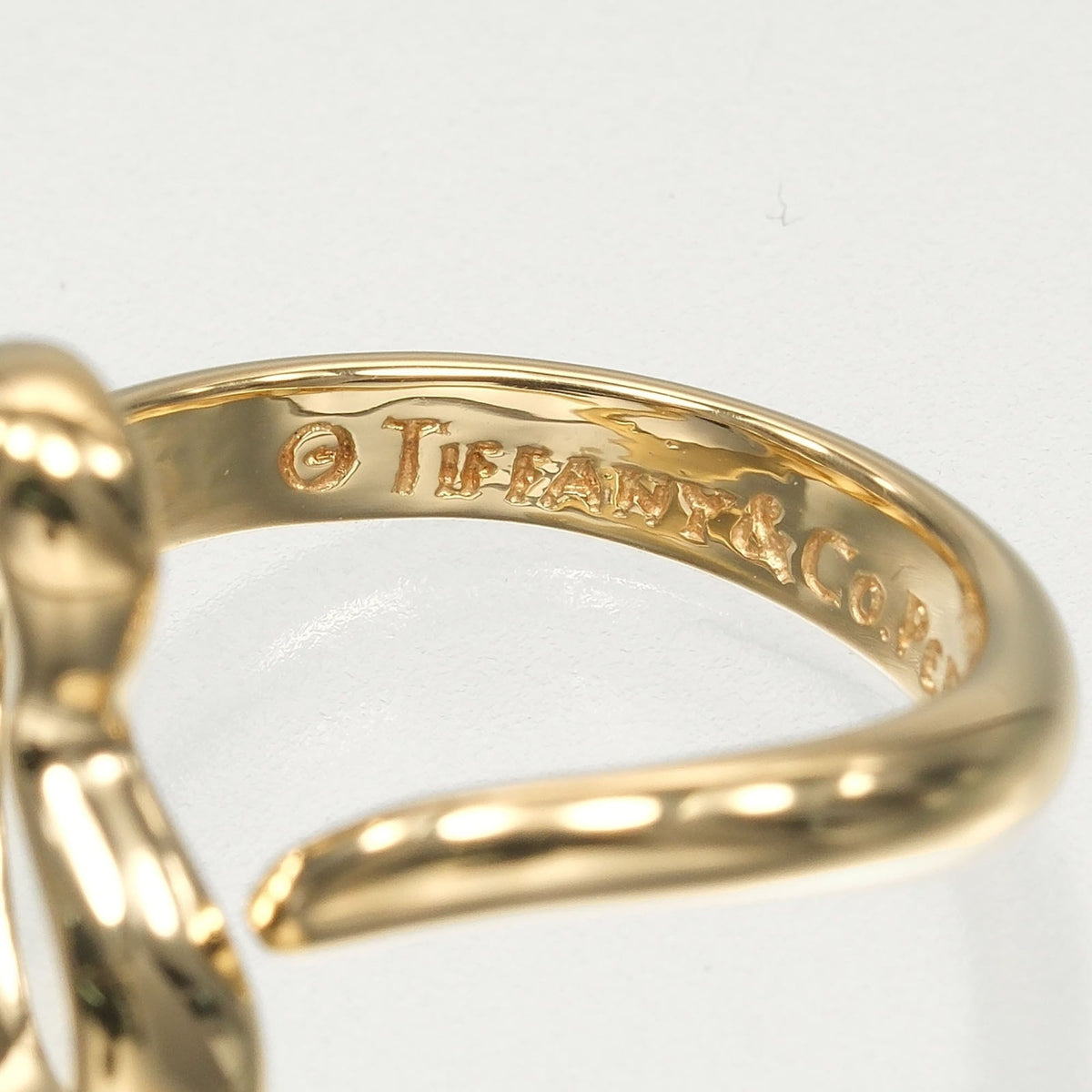 Tiffany Open Heart Yellow Gold (18K) Band Ring (Pre-Owned)