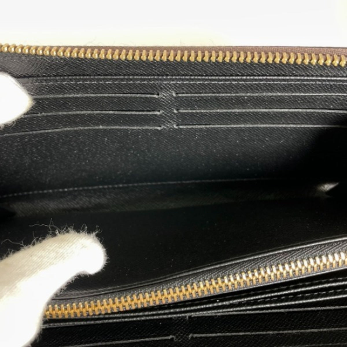 Louis Vuitton Brown Monogram Long Wallet (Bi-Fold) (Pre-Owned)
