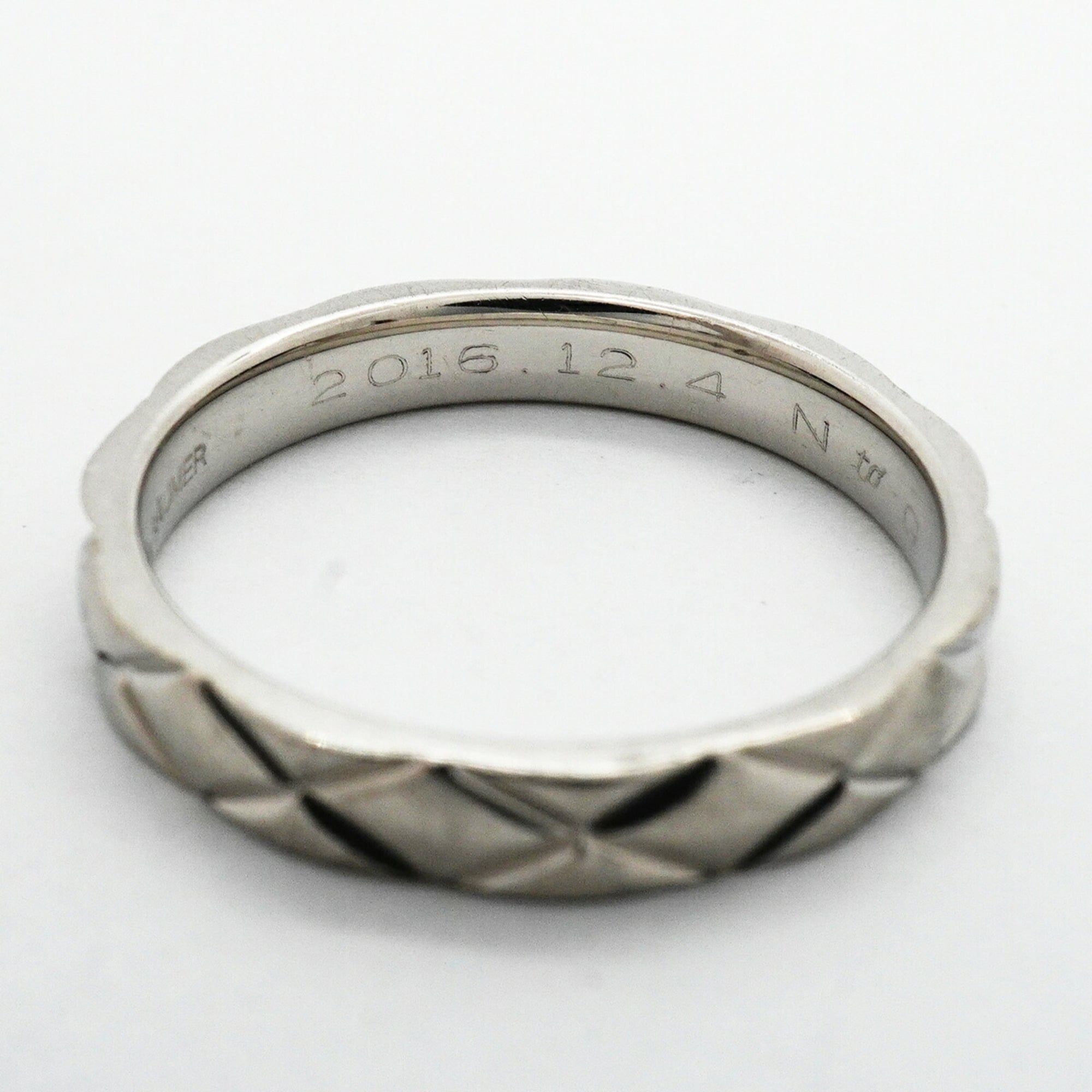 Chanel Platinum 950 Band Ring (Pre-Owned)