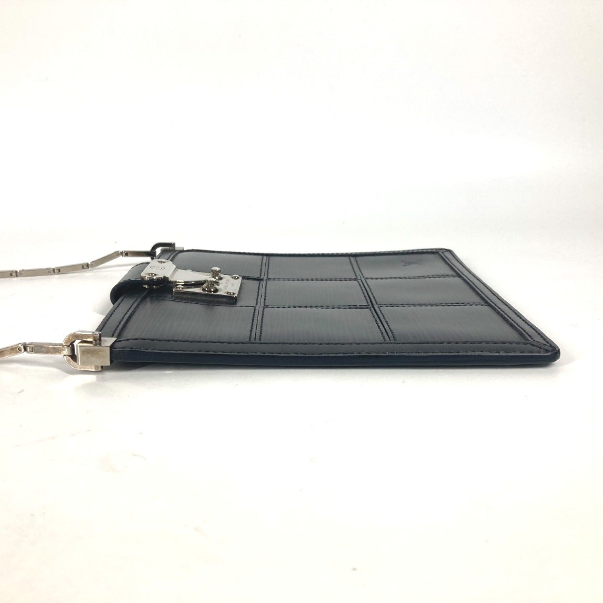 Louis Vuitton Noir Epi Leather Shoulder Bag (Pre-Owned)