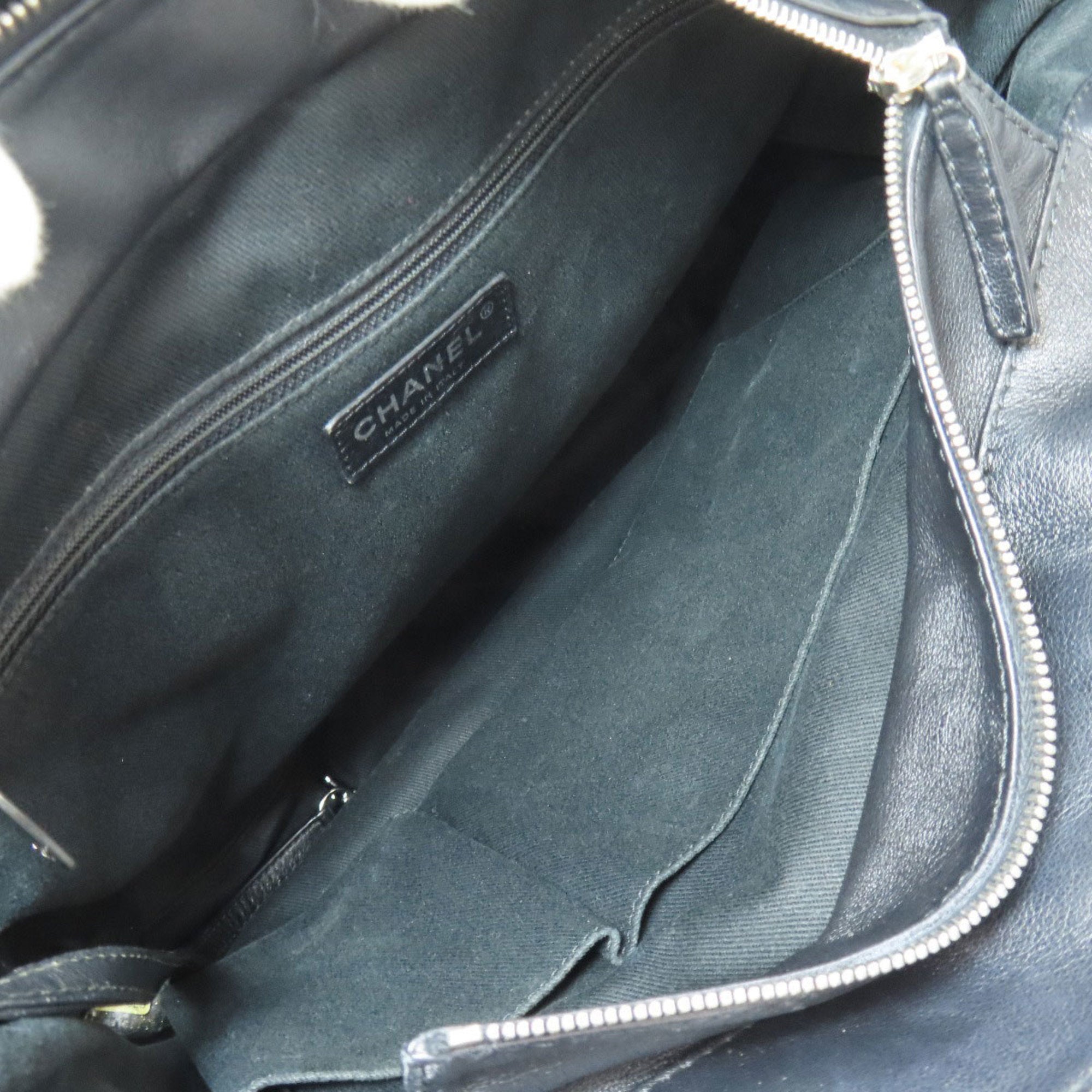 Chanel Matelasse Black Leather Tote Bag (Pre-Owned)