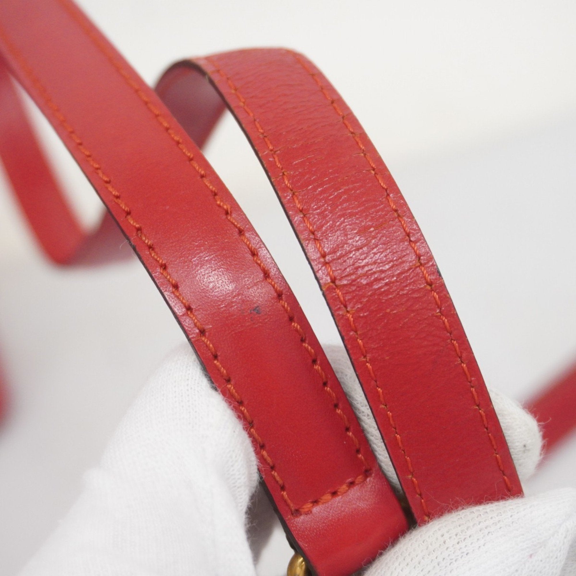 Louis Vuitton Castilian Red Handbag (Pre-Owned)