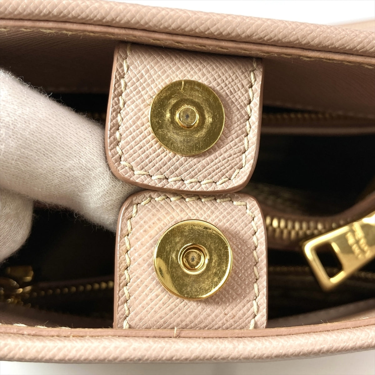 Prada Saffiano Pink Leather Handbag (Pre-Owned)