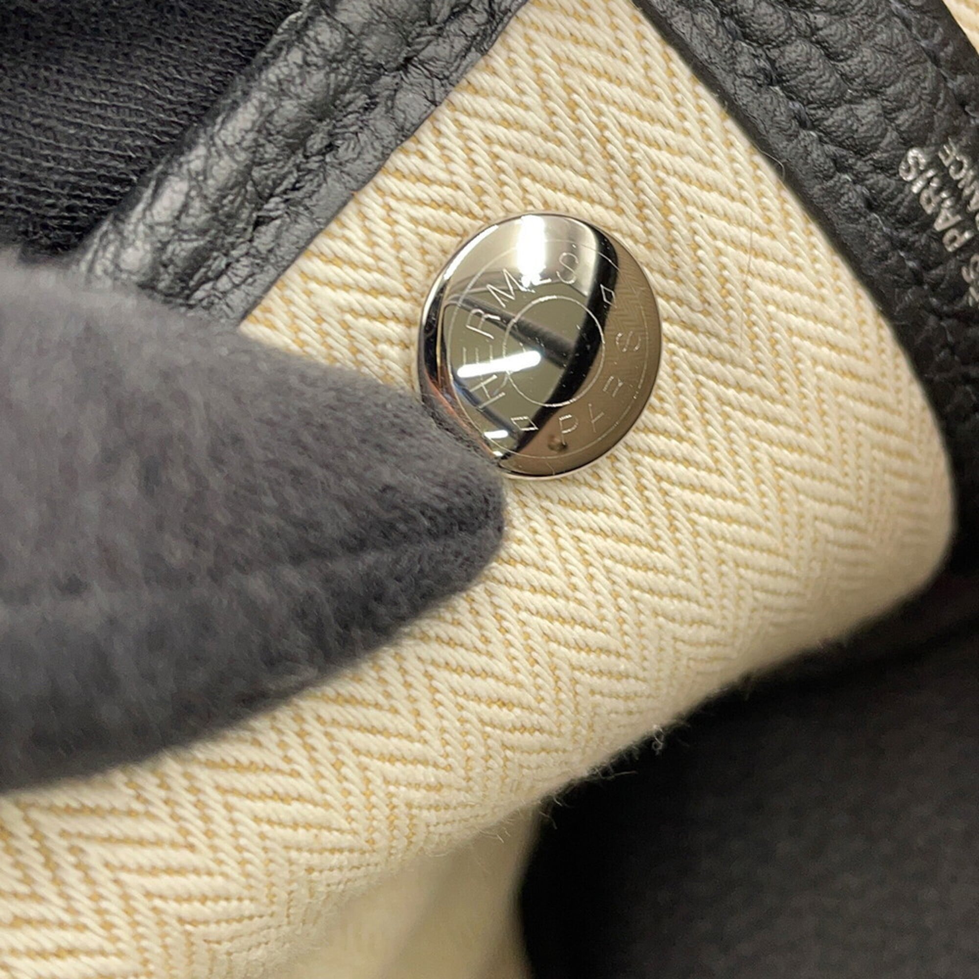 Hermes Black Negonda Leather Tote Bag (Pre-Owned)