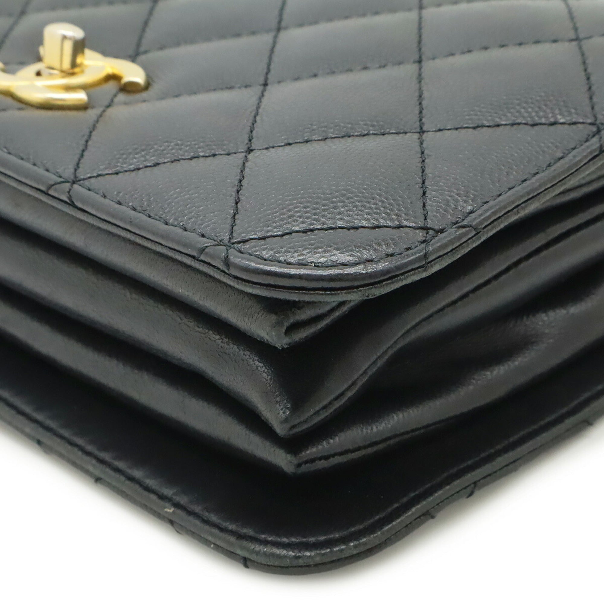 Chanel Matelasse Black Grained Calfskin Handbag Shoulder Bag (Pre-Owned)