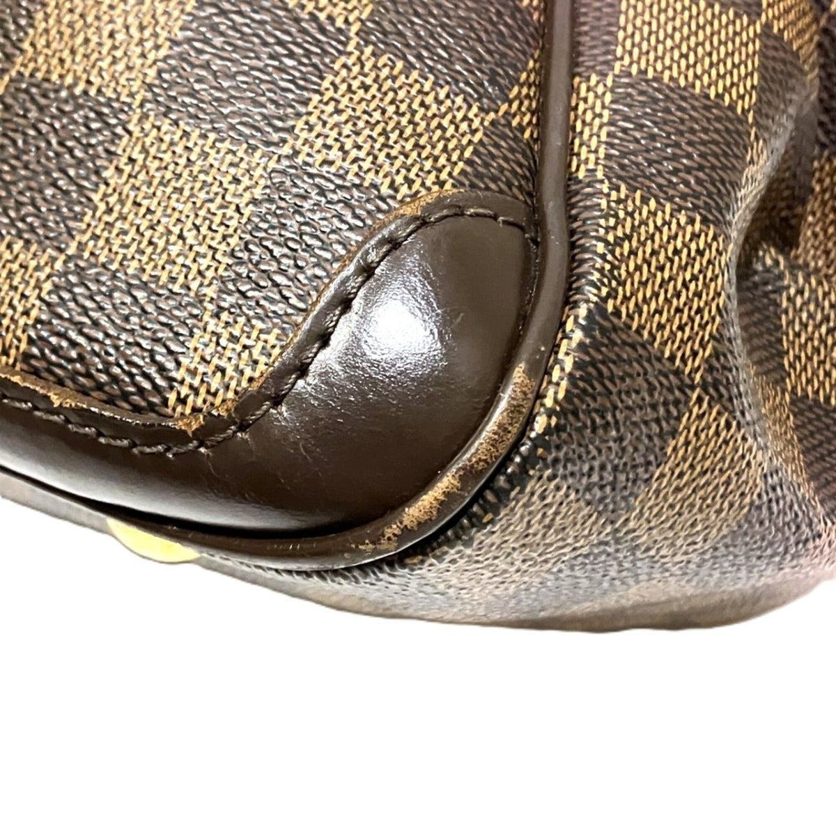 Louis Vuitton Damier Brown Damier Canvas Handbag (Pre-Owned)