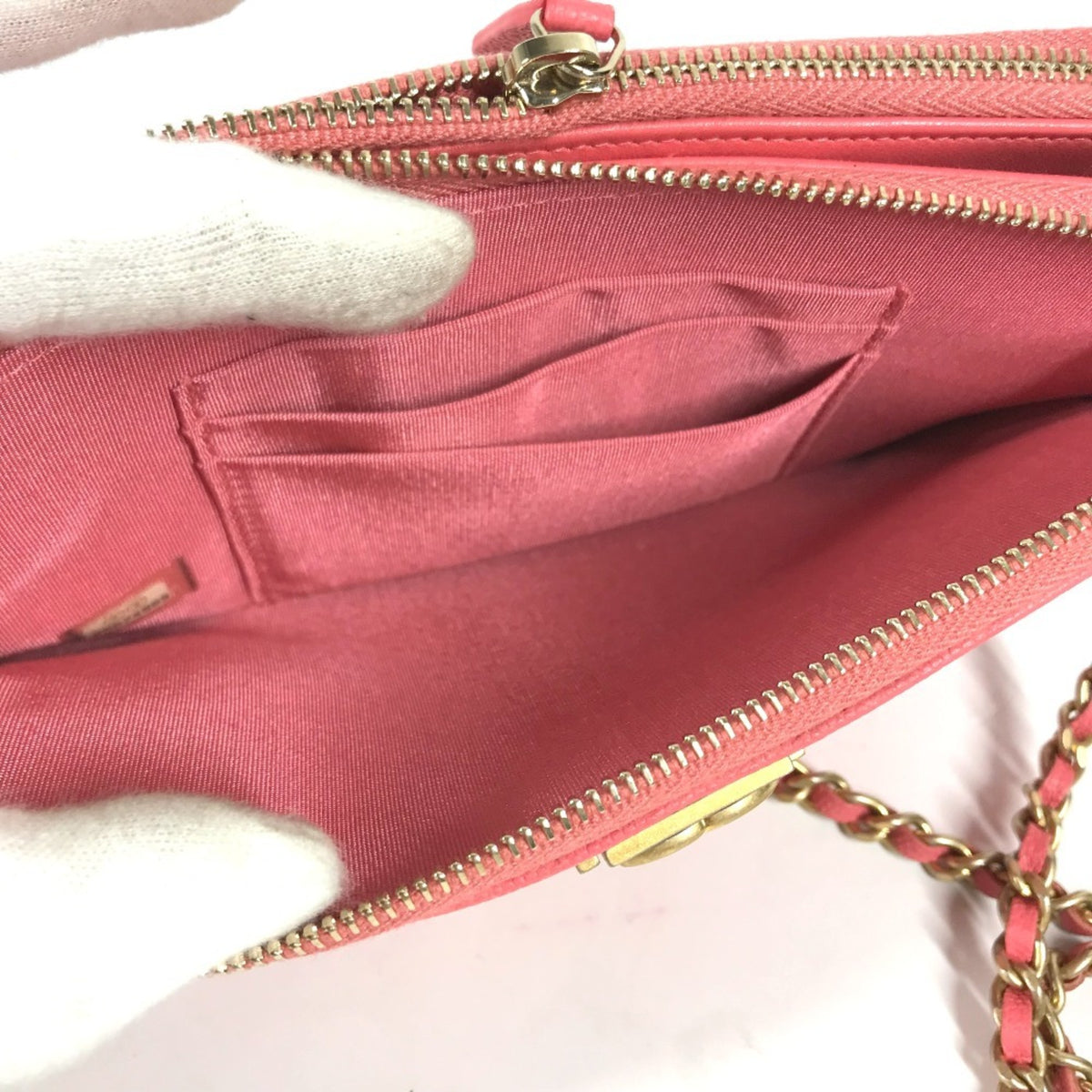 Chanel Boy Chanel Pink Grained Calfskin Chain/Shoulder Wallet (Pre-Owned)